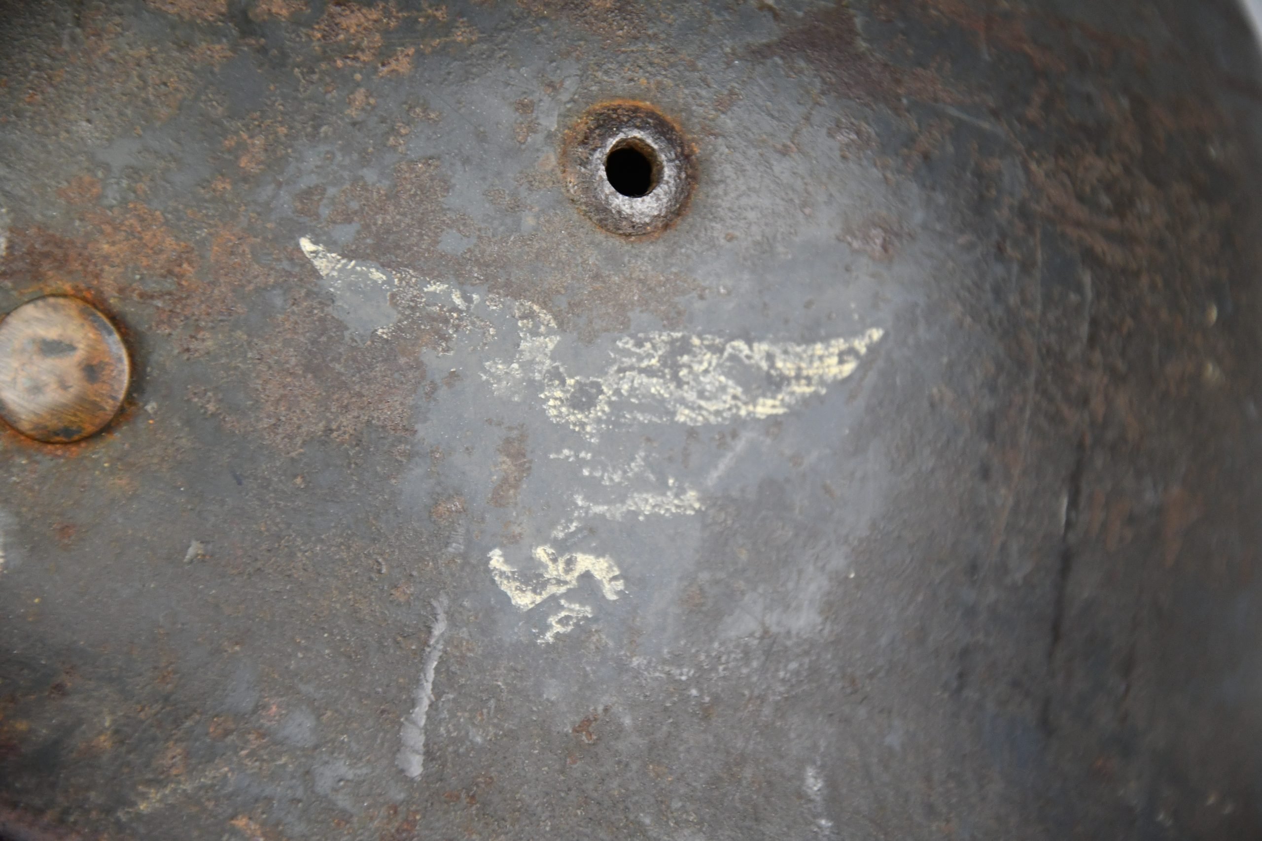 M35 Luftwaffe ex-double decal reissued steel helmet ET62 — image 8