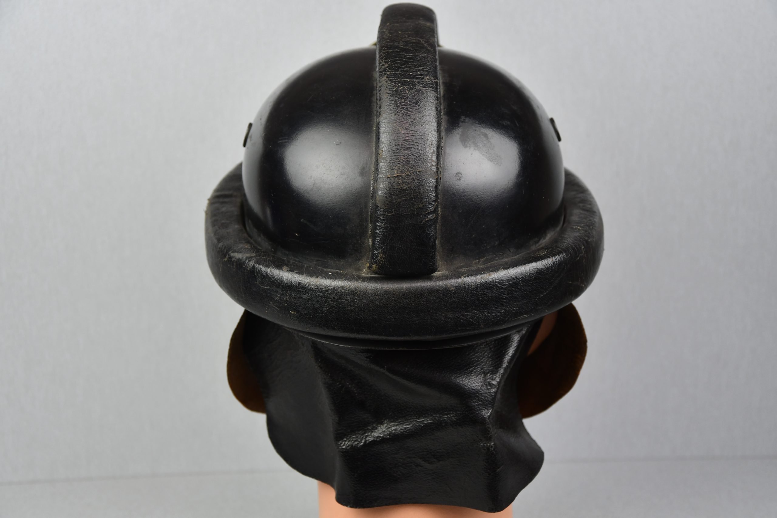 NSKK first pattern Leather motorcycle crash helmet by Erel — image 3