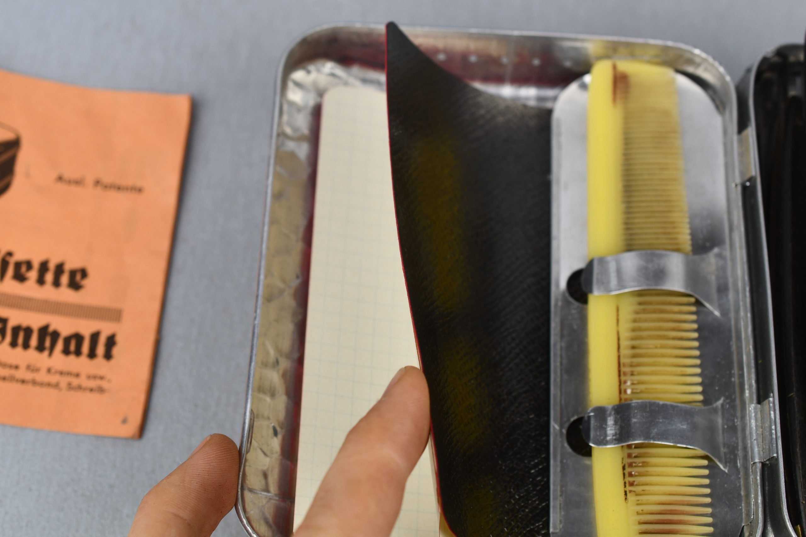 RARE Wehrmacht 'Mica' mess kit insert with personal items — image 5