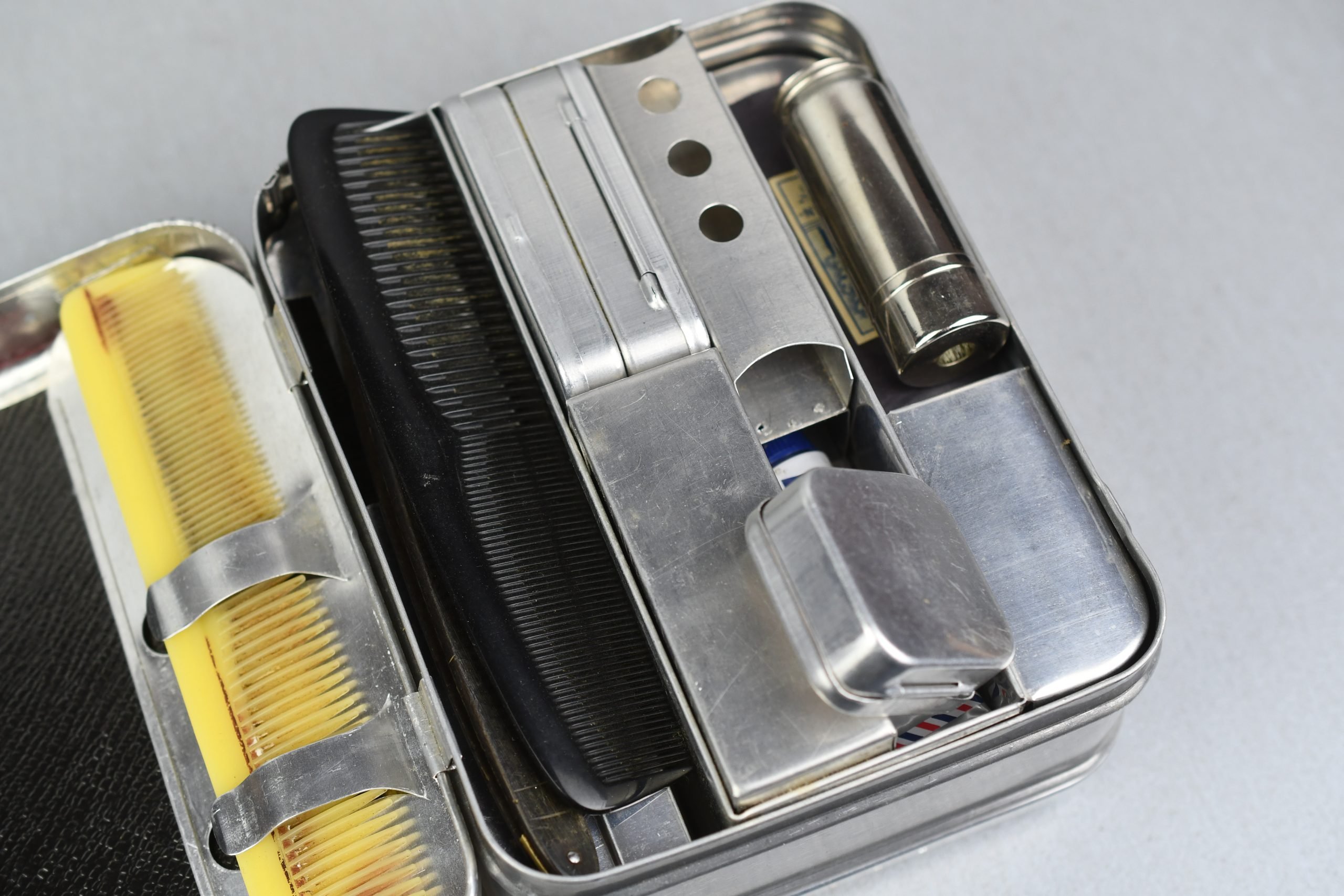 RARE Wehrmacht 'Mica' mess kit insert with personal items — image 9