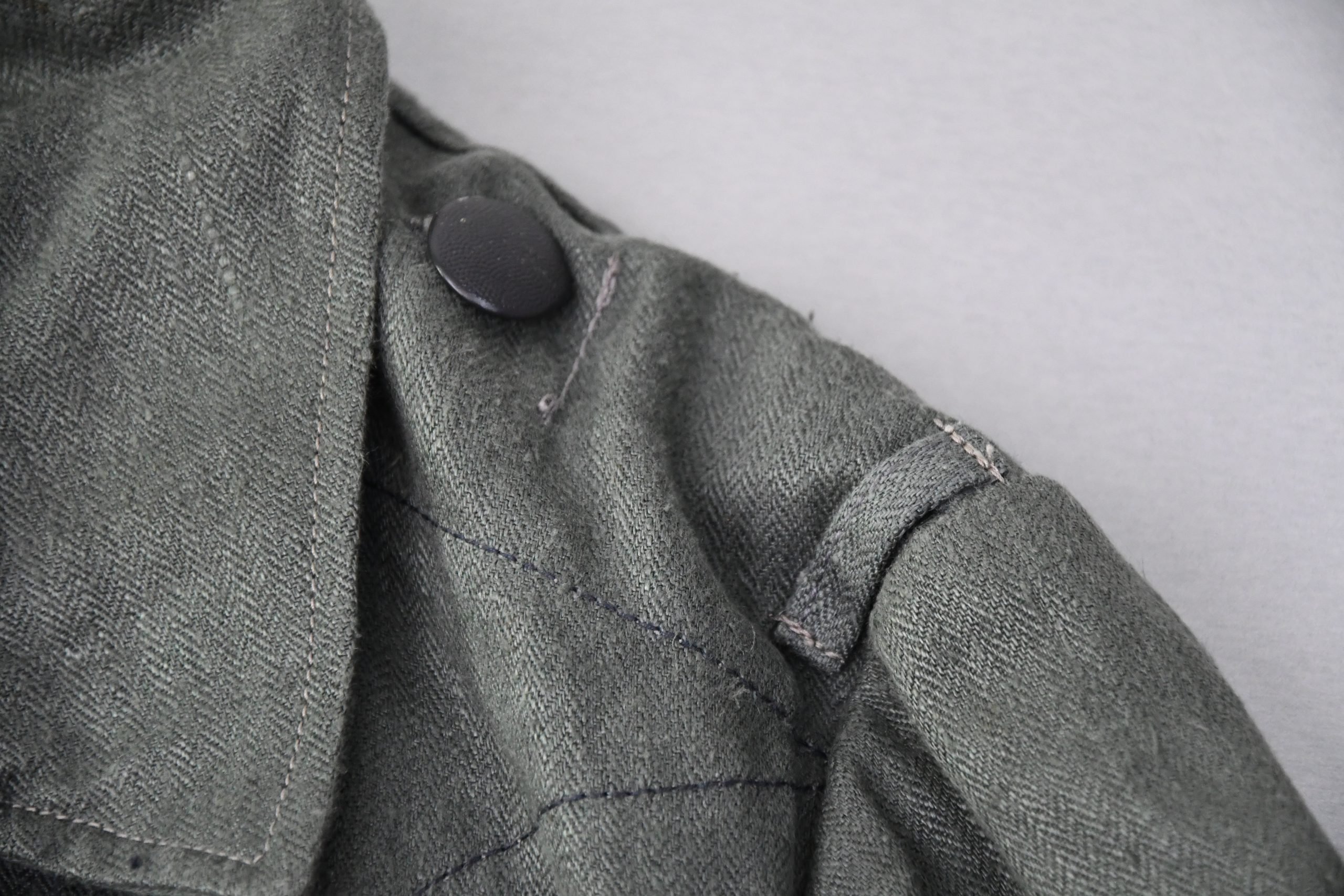 MINT M43 Luftwaffe field division Feldbluse in green hbt with RBNr. 1943 — image 6