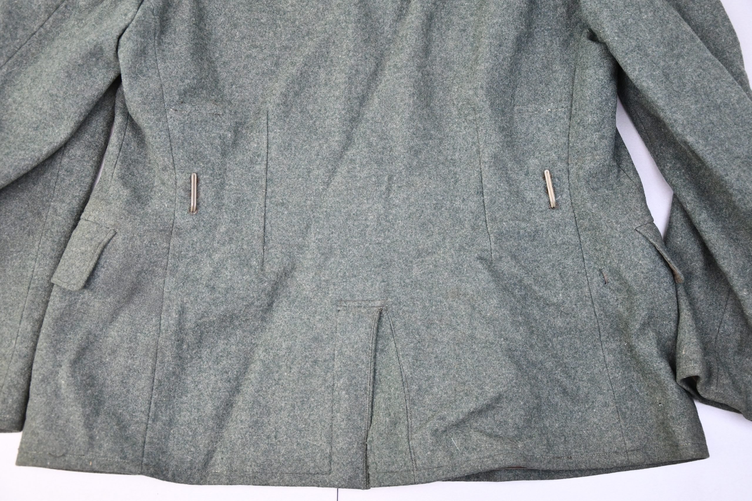 M40 Kriegsmarine coastal artillery 'Küstenartillerie' feldbluse for 'Oberfeldwebel' — image 14