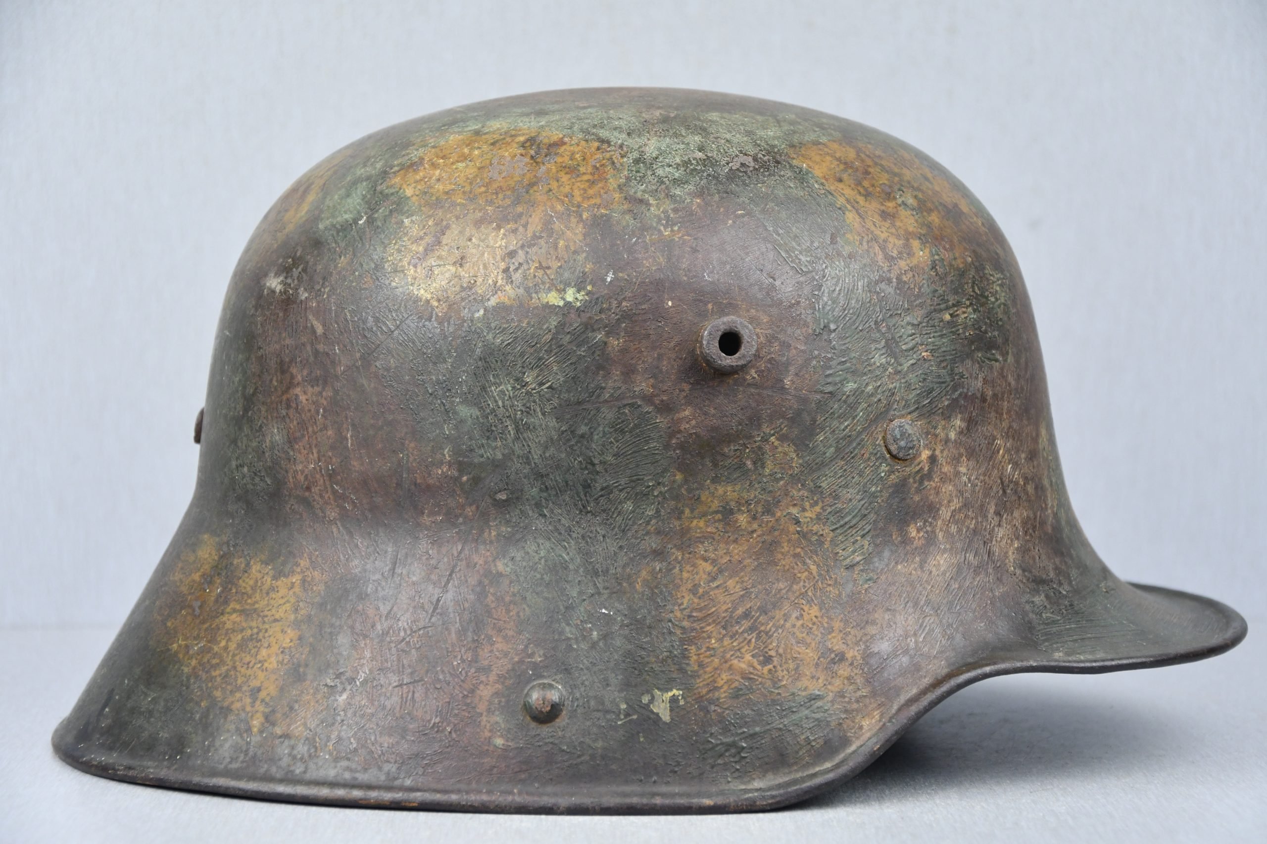 WW1 M16 German camouflage steel helmet E.T.66 — image 3