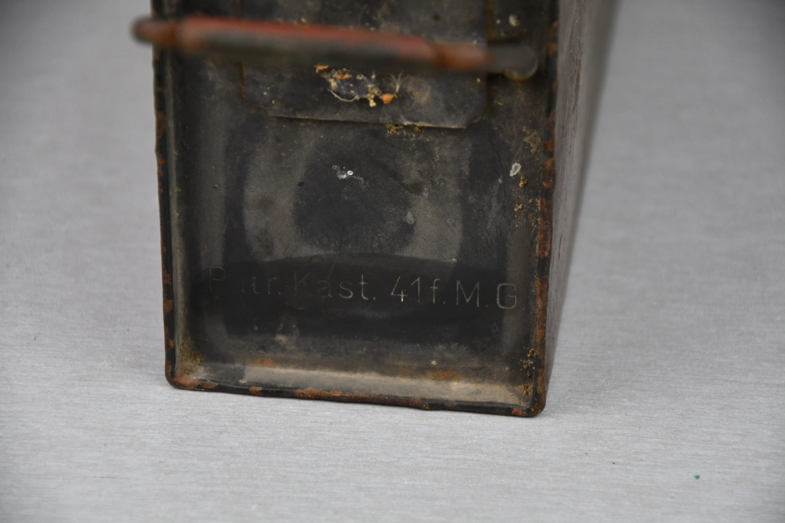 Wehrmacht MG34/42 machine gun ammuntion box 'Patronenkasten 41'by 'bsi' 1943 — image 10