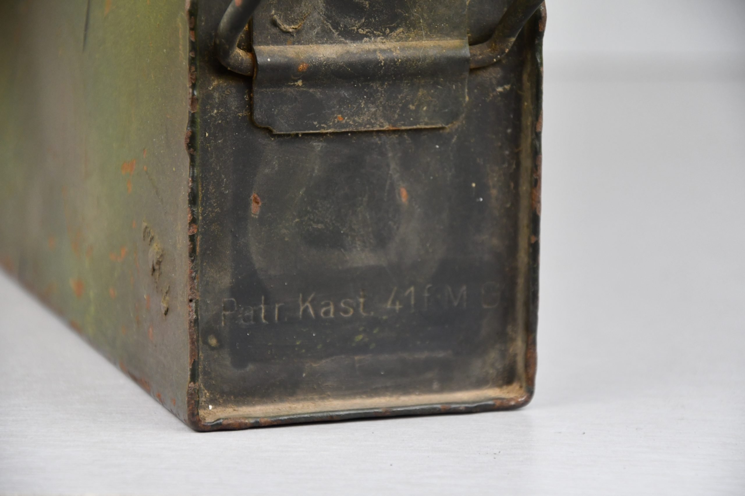 Wehrmacht MG34/42 machine gun ammuntion box 'Patronenkasten 41'by 'bsi' 1943 — image 12