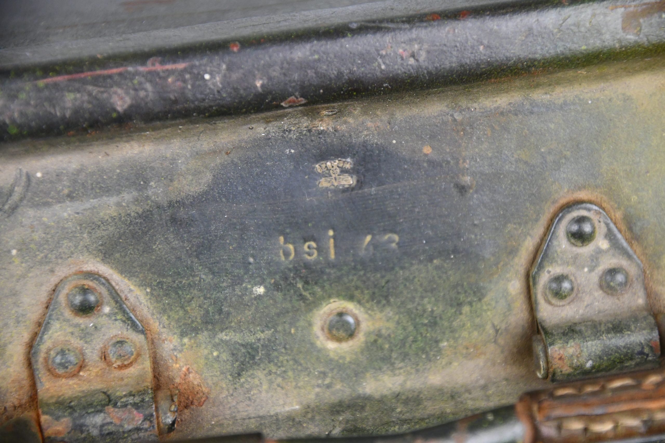 Wehrmacht MG34/42 machine gun ammuntion box 'Patronenkasten 41'by 'bsi' 1943 — image 7