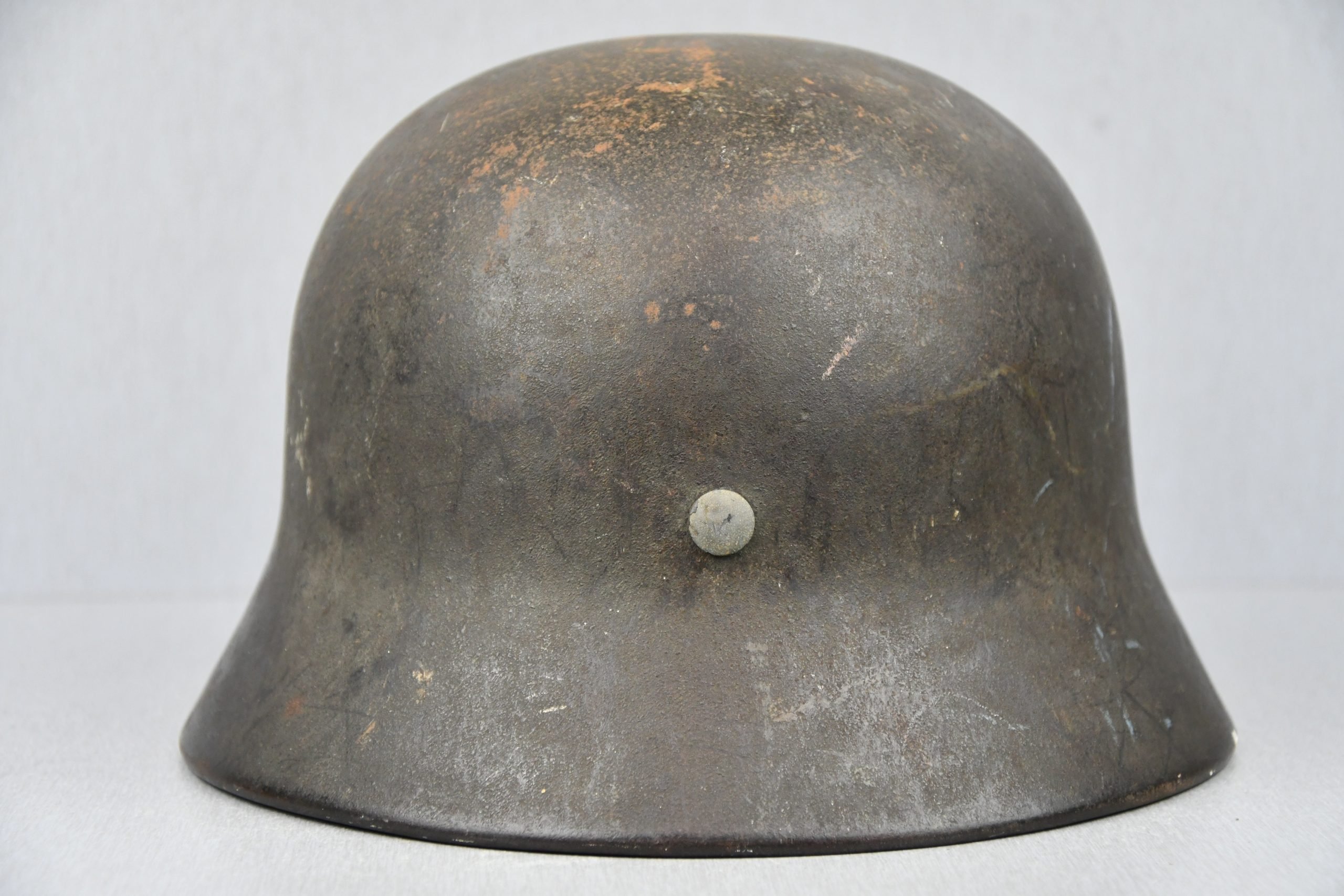 M40 army (Heer) single decal steel helmet EF64 named to Leutnant Potschke — image 4