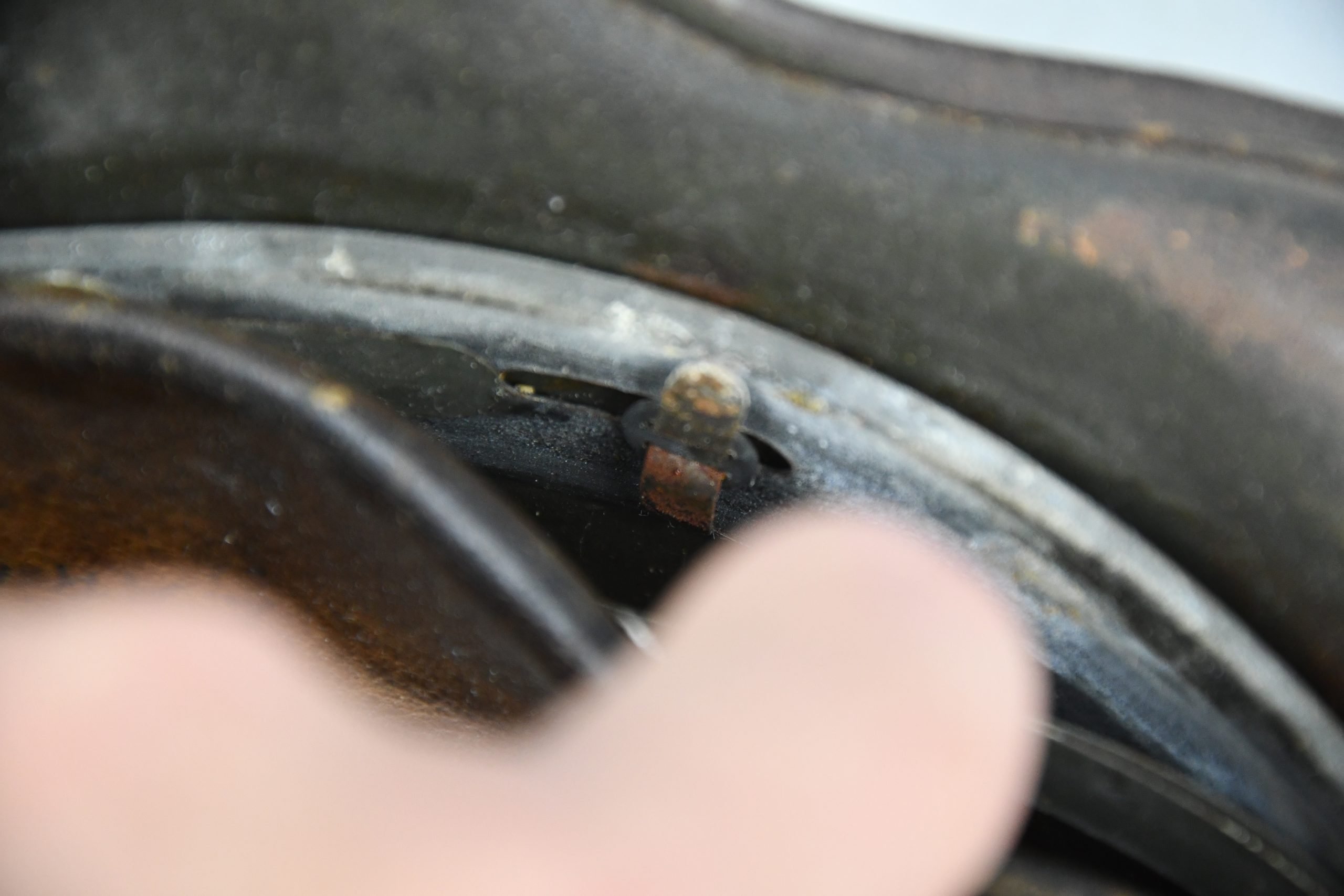 M40 Kriegsmarine single decal steel helmet ET64 — image 12