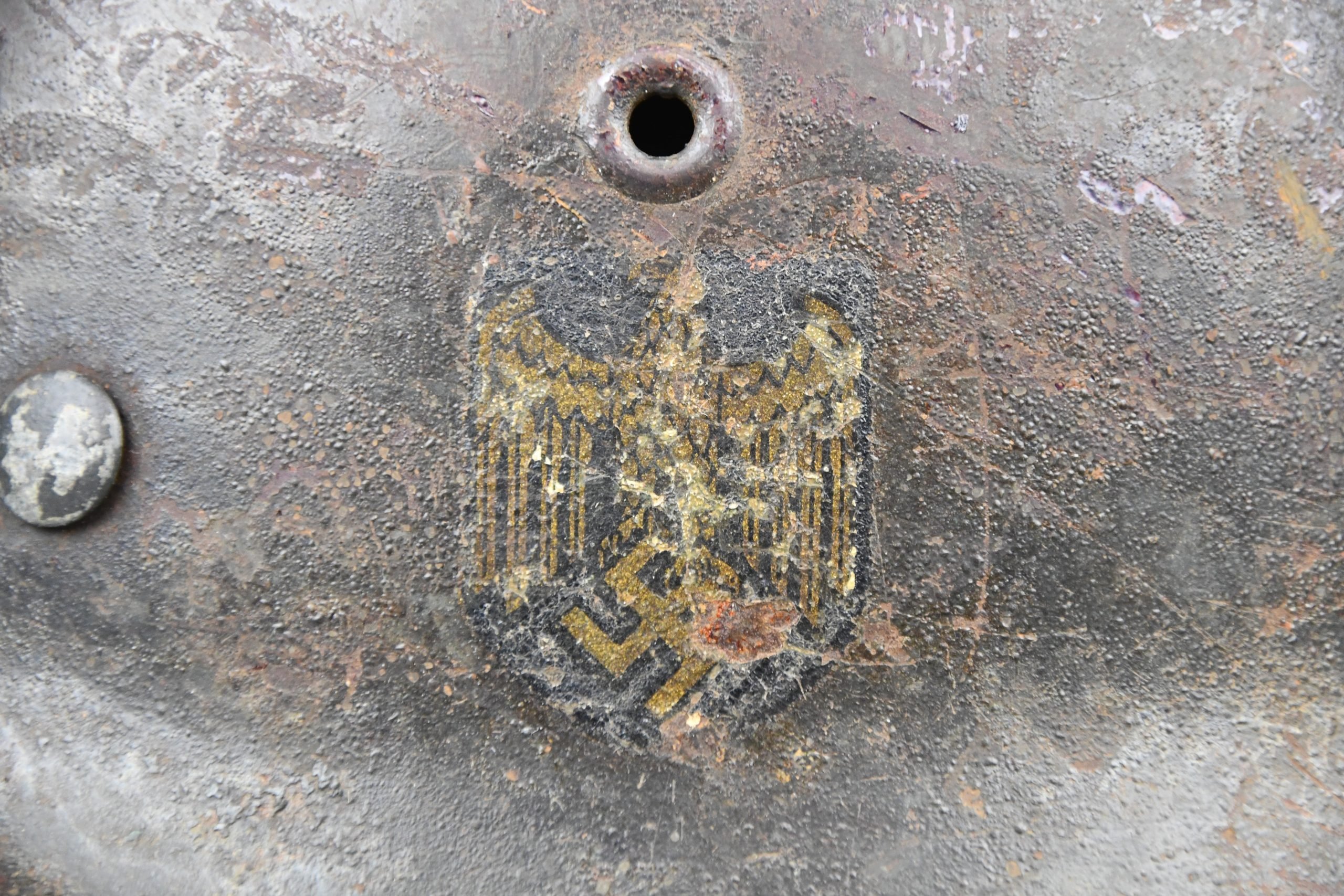 M40 Kriegsmarine single decal steel helmet ET64 — image 2