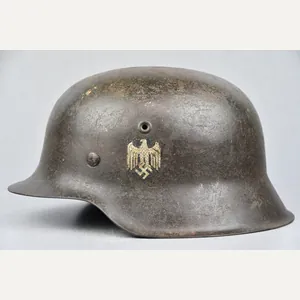 M42 army (Heer) single decal steel helmet ckl68