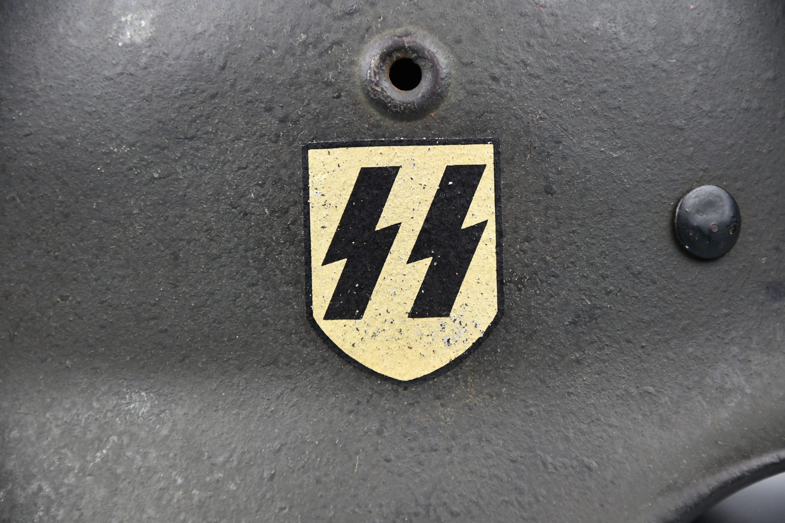 M40 Waffen-SS steel helmet Q64 1944 (fake decals!) — image 2