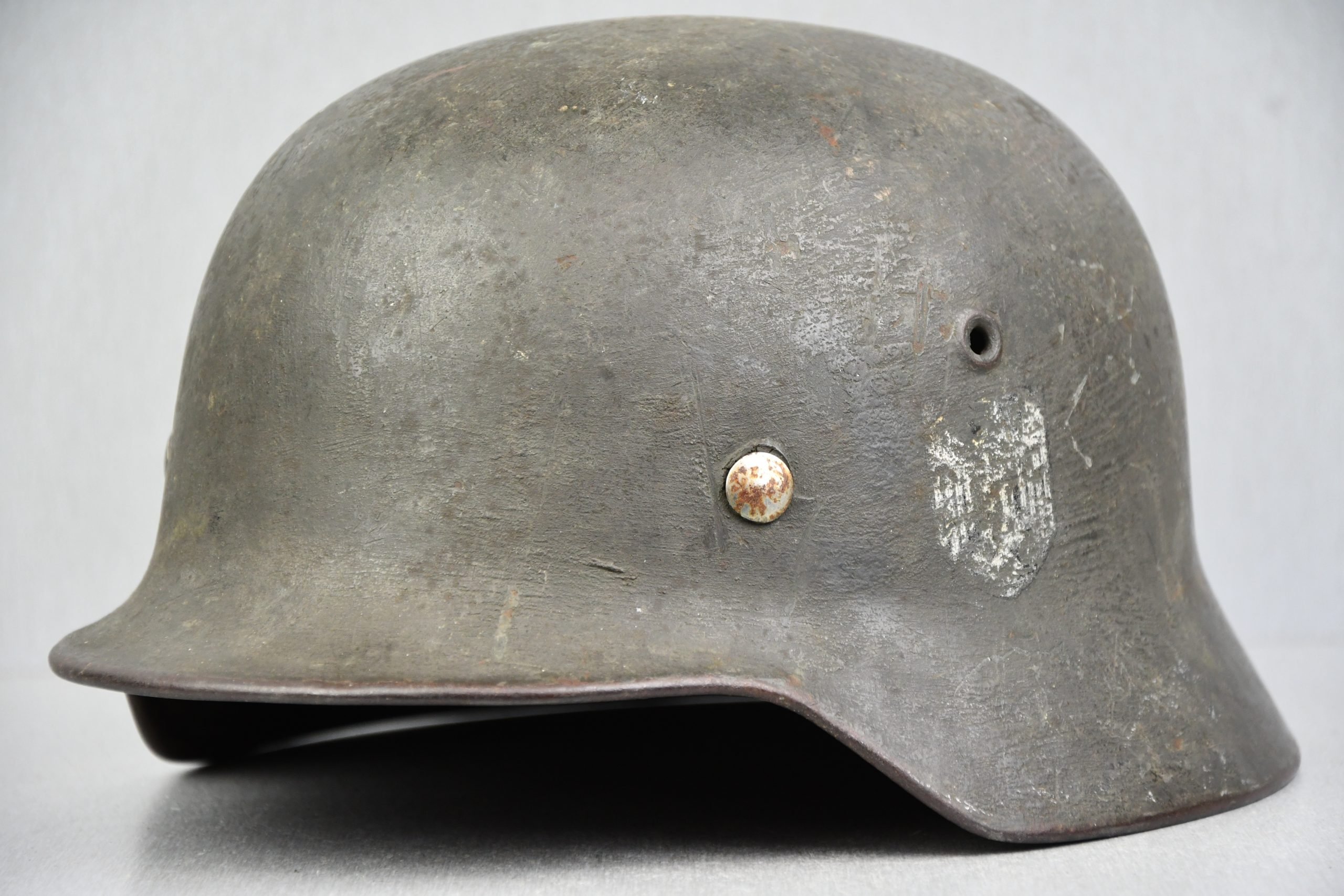 M40 army (Heer) reissued single decal steel helmet ET64 — image 6