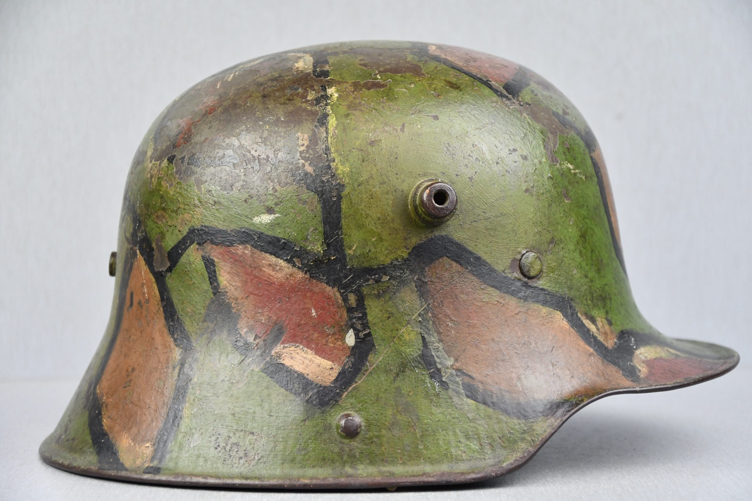 WW1 Germann M16 'Mimikri' camouflage helmet G62 — image 5