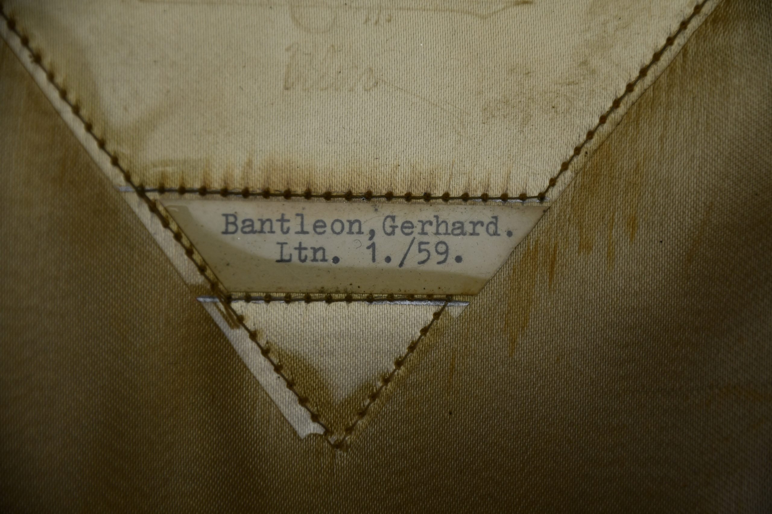 Army (Heer) officer infantry visor cap 'Schirmmütze' by Peküro Lt. Bantleon Inf.Rgt 59 — image 14