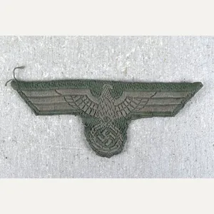 M40 army (Heer) 'BeVo' cap eagle