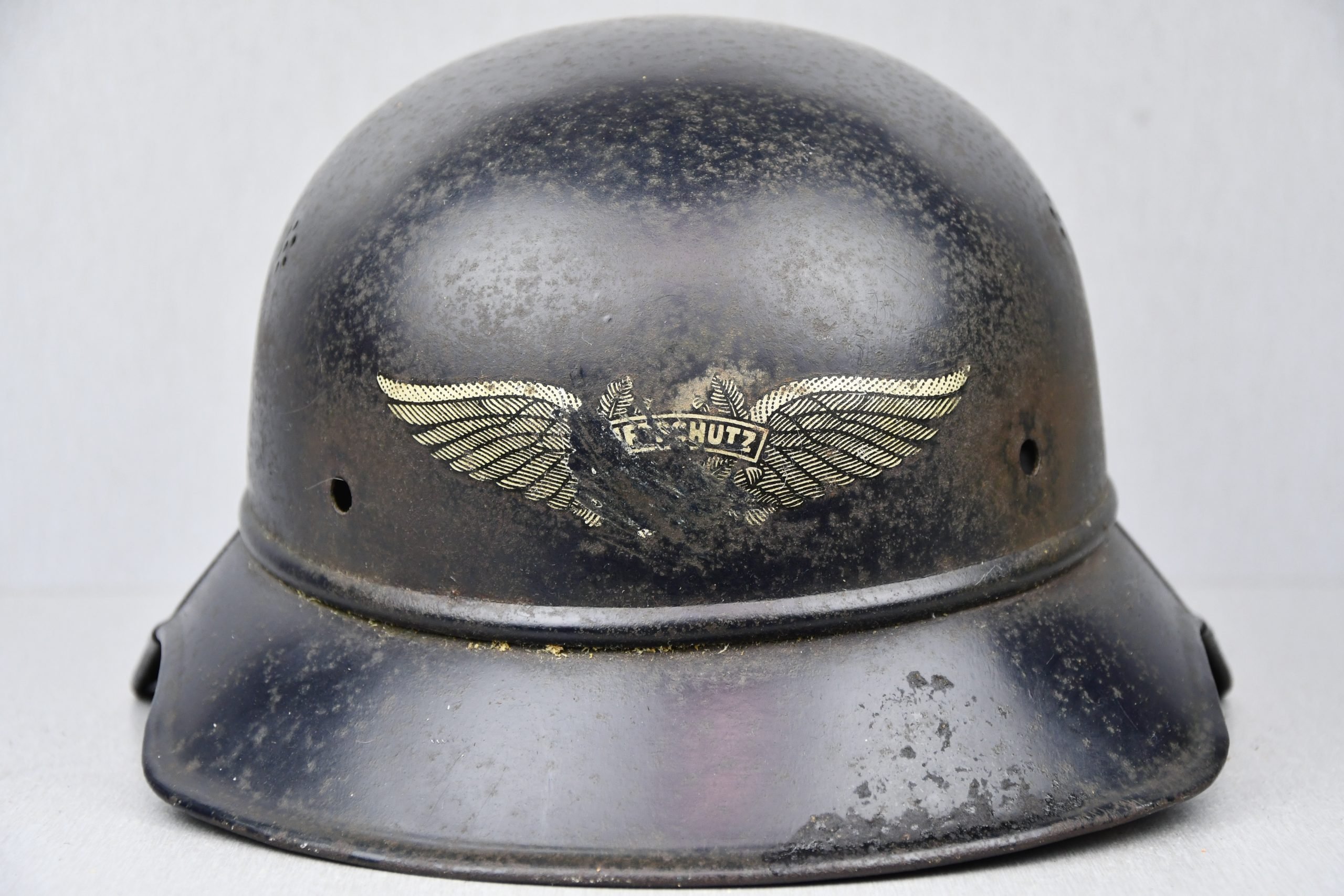 M38 Luftschutz 'Gladiator' three piece steel helmet — image 2