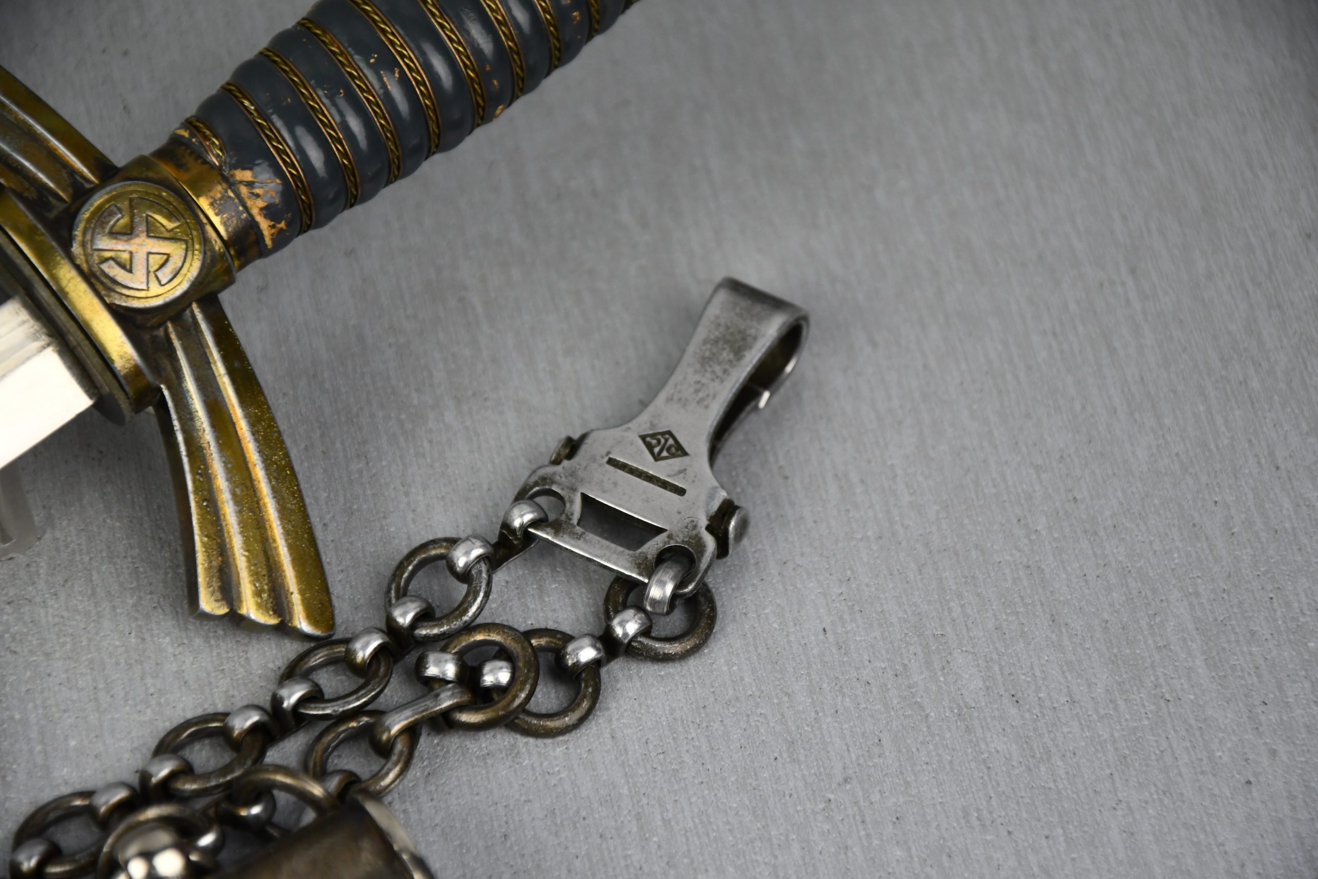 Early first pattern Luftwaffe dagger 'Fliegerdolch' by Alcoso — image 8