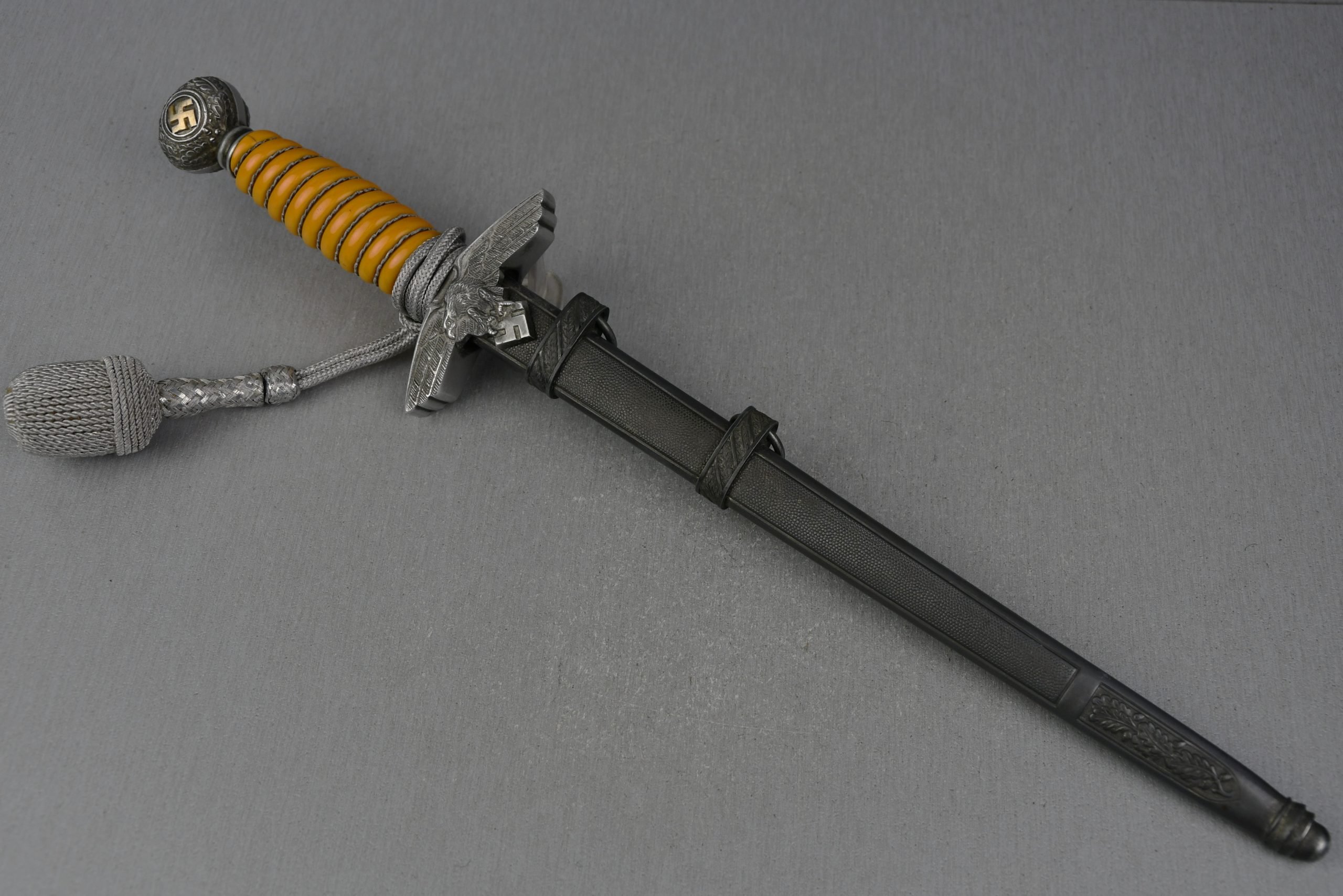 Luftwaffe officer dagger 'Fliegeroffizierdolch' by Paul Weyersberg & Co. — image 13