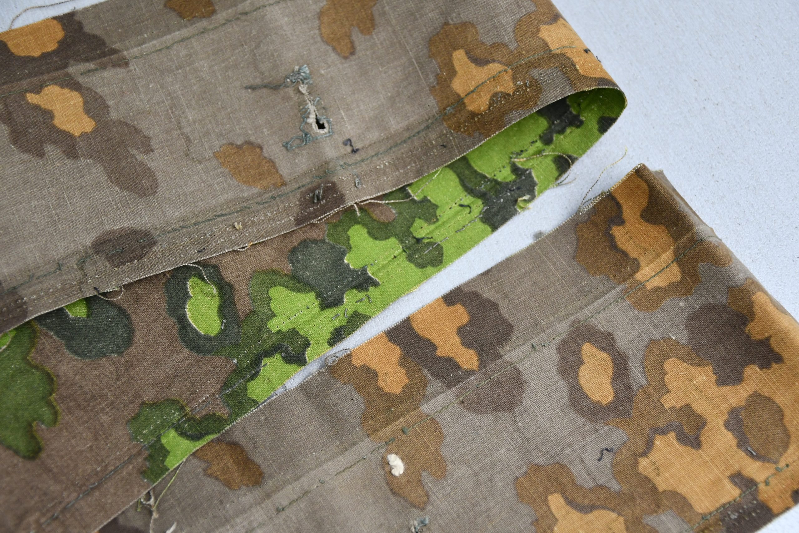 Waffen-SS oak pattern camouflage 'Eichenlaub' canvas cloth — image 4