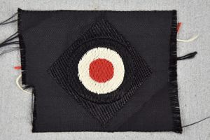 M40 army (Heer) black 'BeVo' panzer cap cocarde