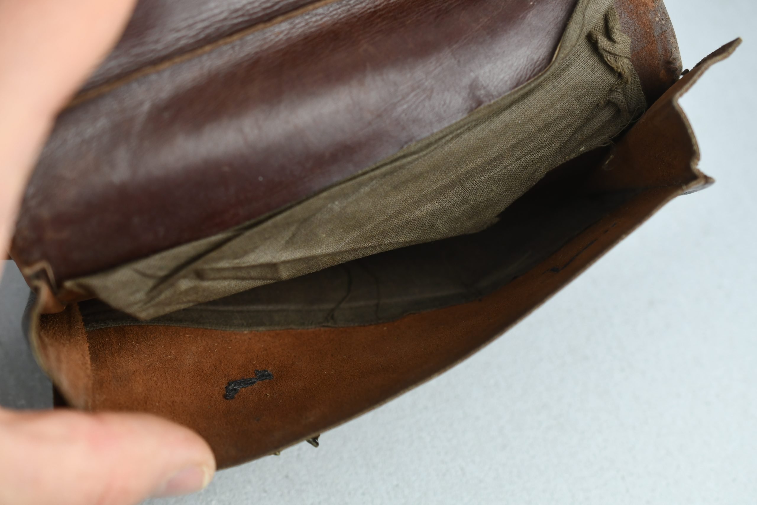 Original German Soldier's Leather Wallet with Polish War Trophy & 6. Kavallerie-Division Insignia – Poland Campaign 1939 — image 4