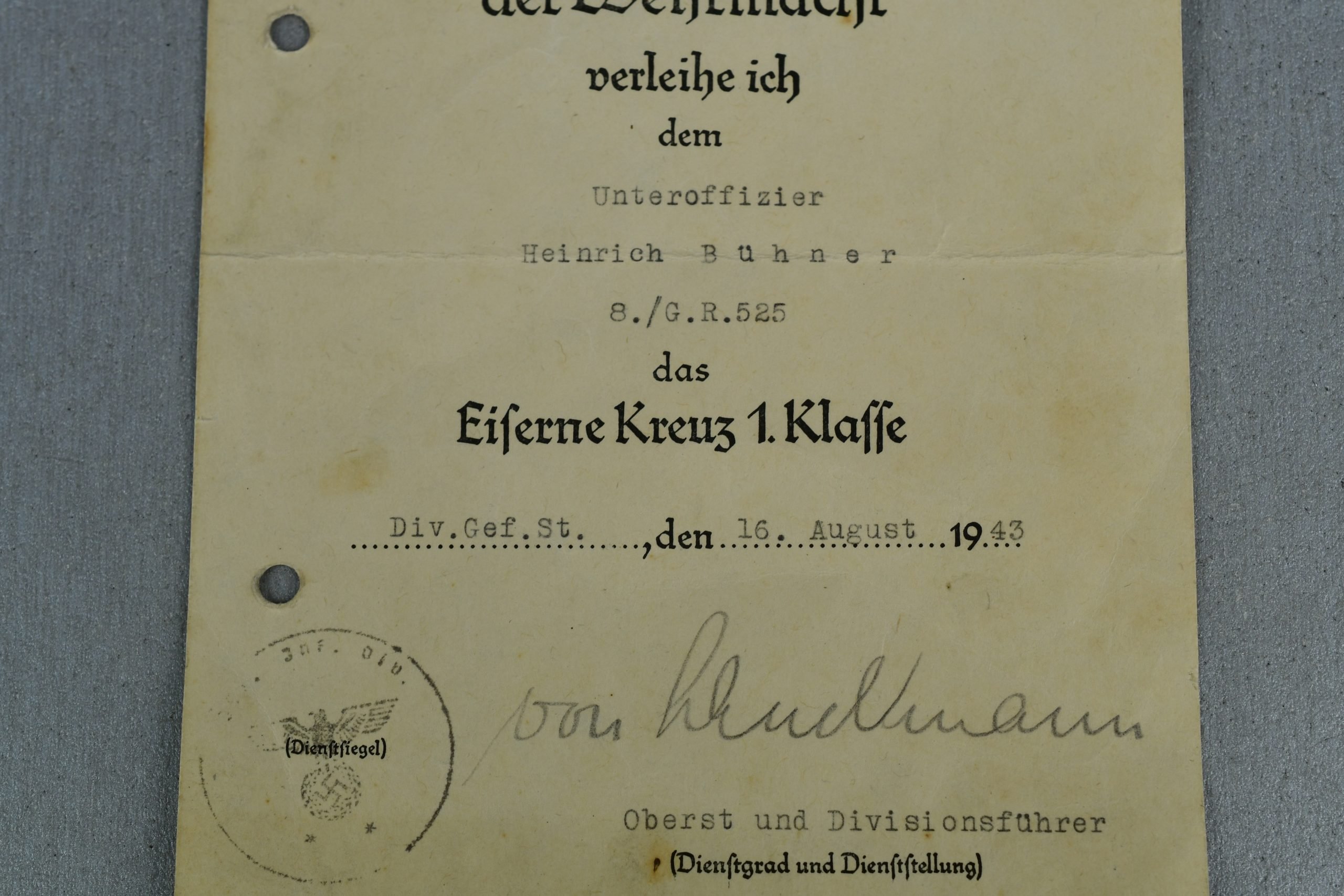 Award Document Iron Cross 1st Class to Heinrich Bühner, Grenadier-Regiment 525 — image 2