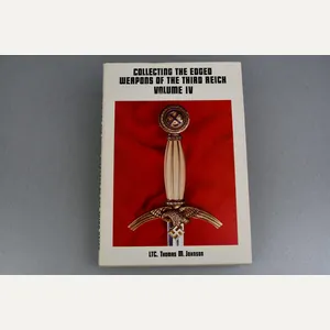Reference Book – Collecting the Edged Weapons of the Third …