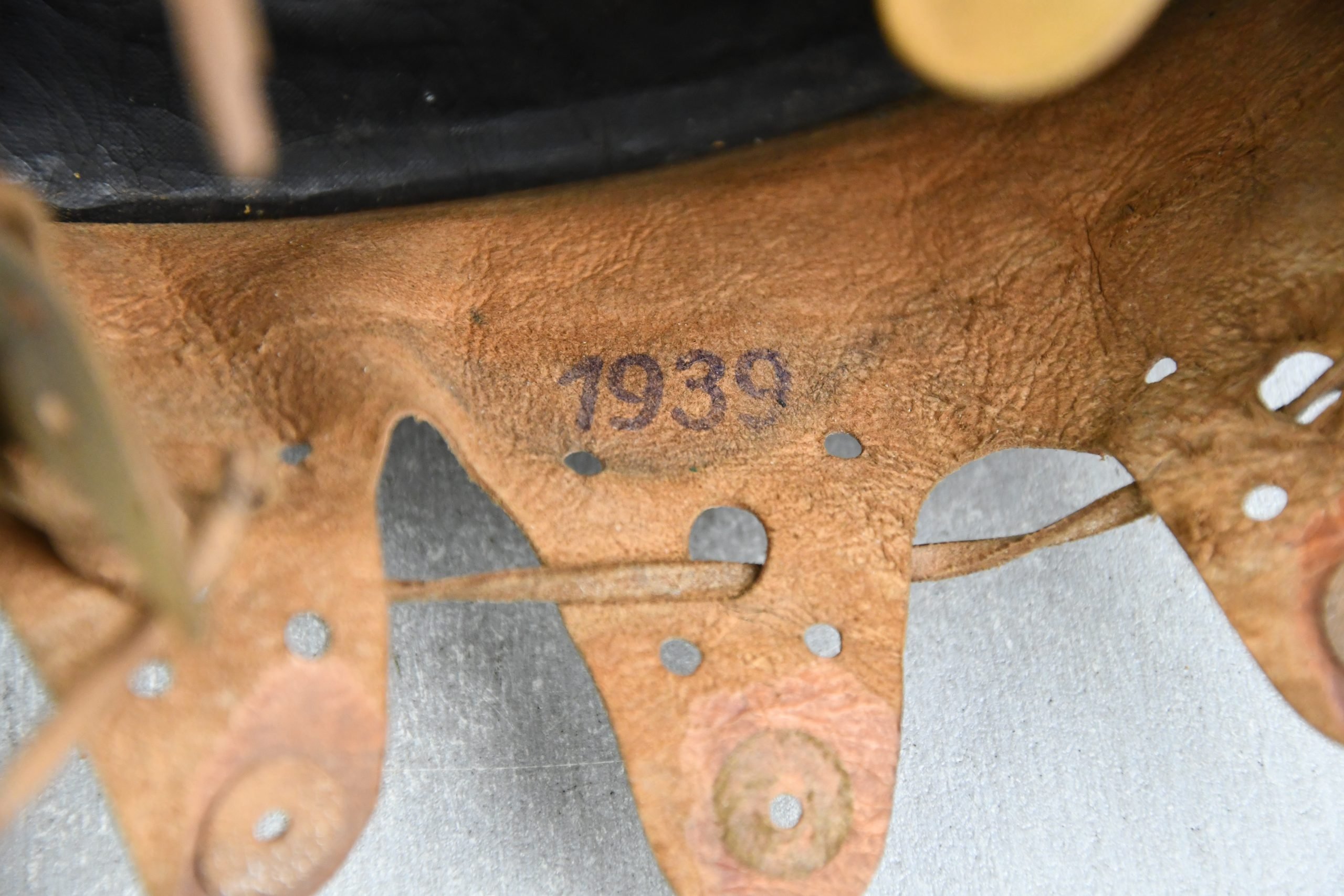 Polizei 'Gendarmerie' Shako (Tschako) by Erel 1939 — image 20