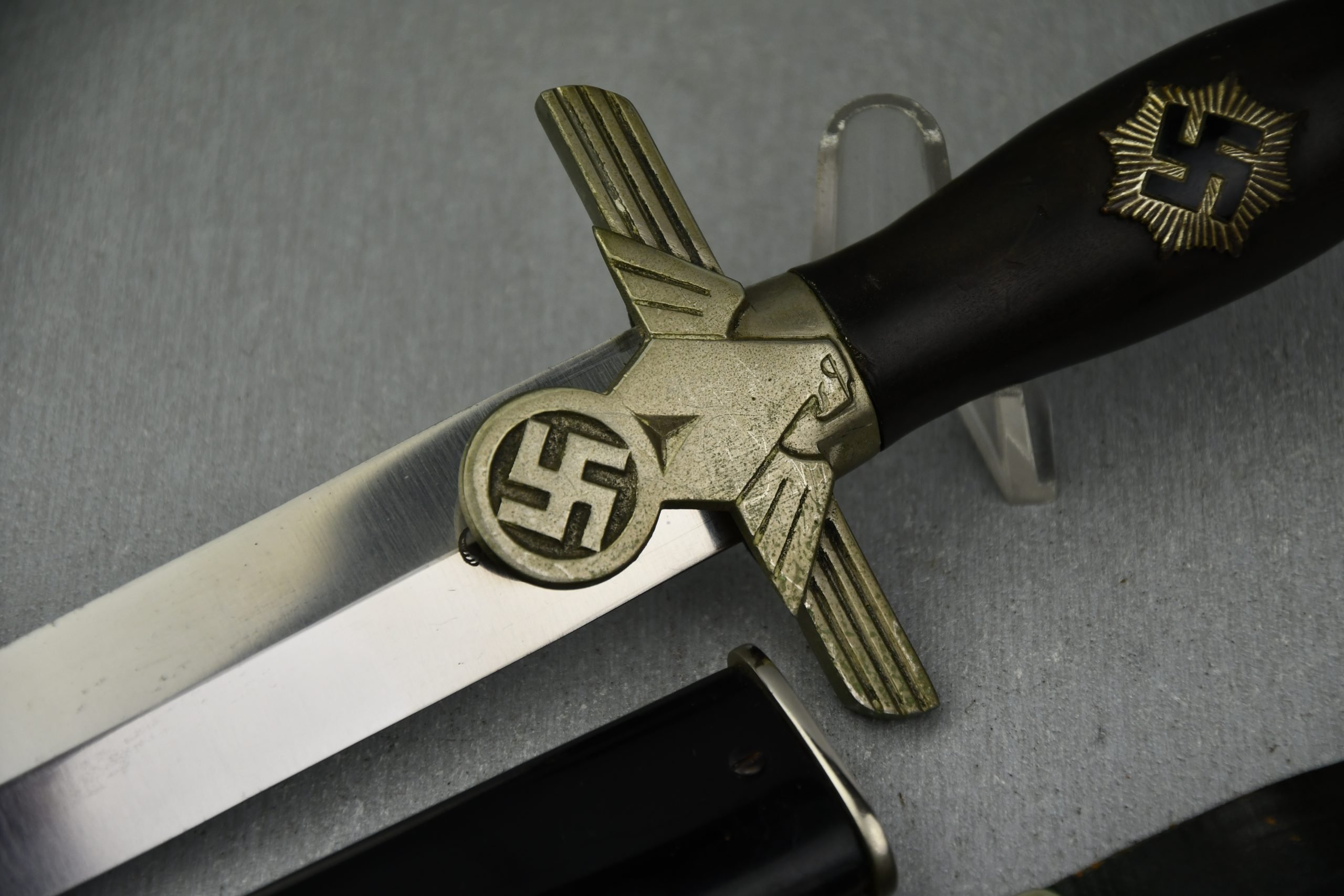 MINT German RLB 'Luftschutz' Dagger by Weyersberg, Kirschbaum & Co. — image 3