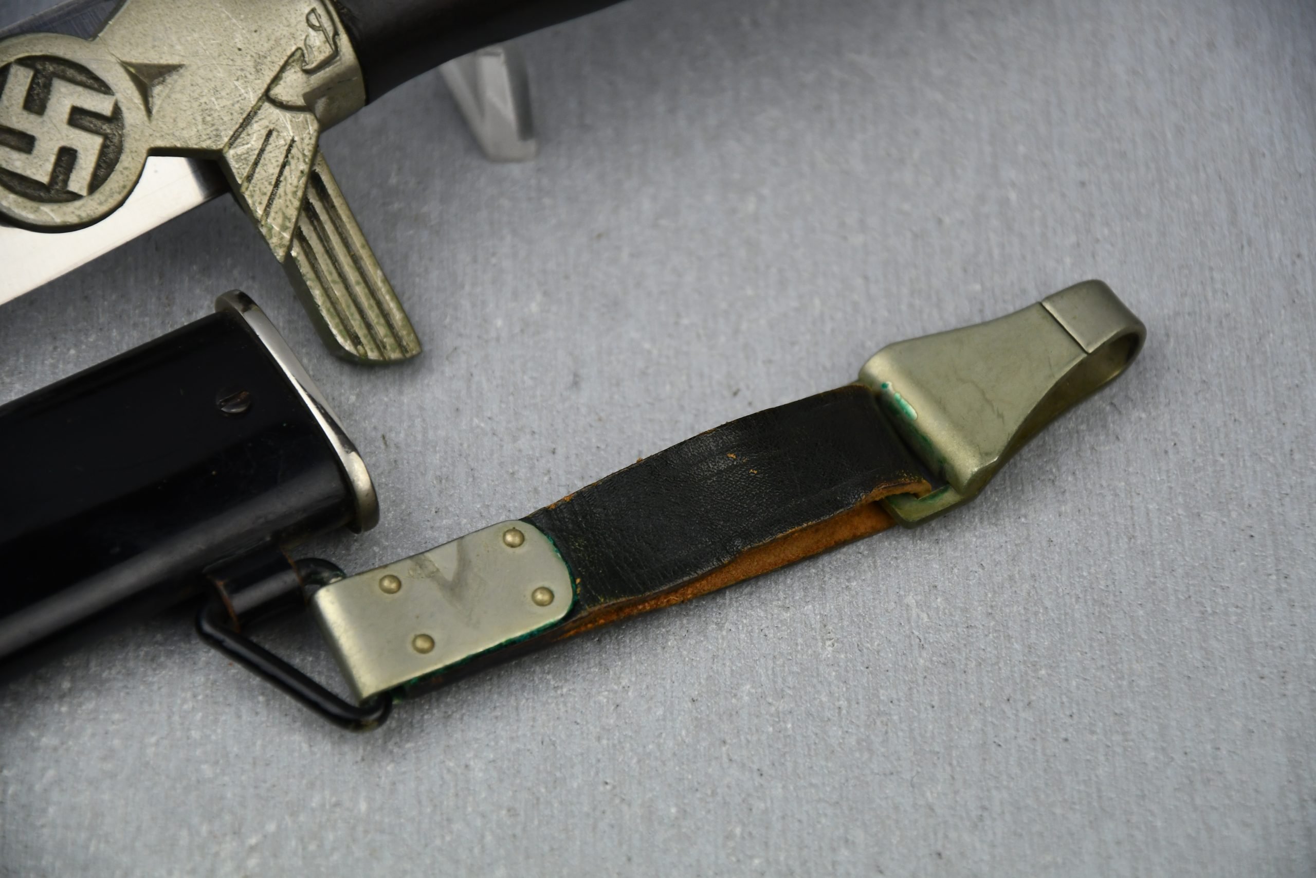 MINT German RLB 'Luftschutz' Dagger by Weyersberg, Kirschbaum & Co. — image 4