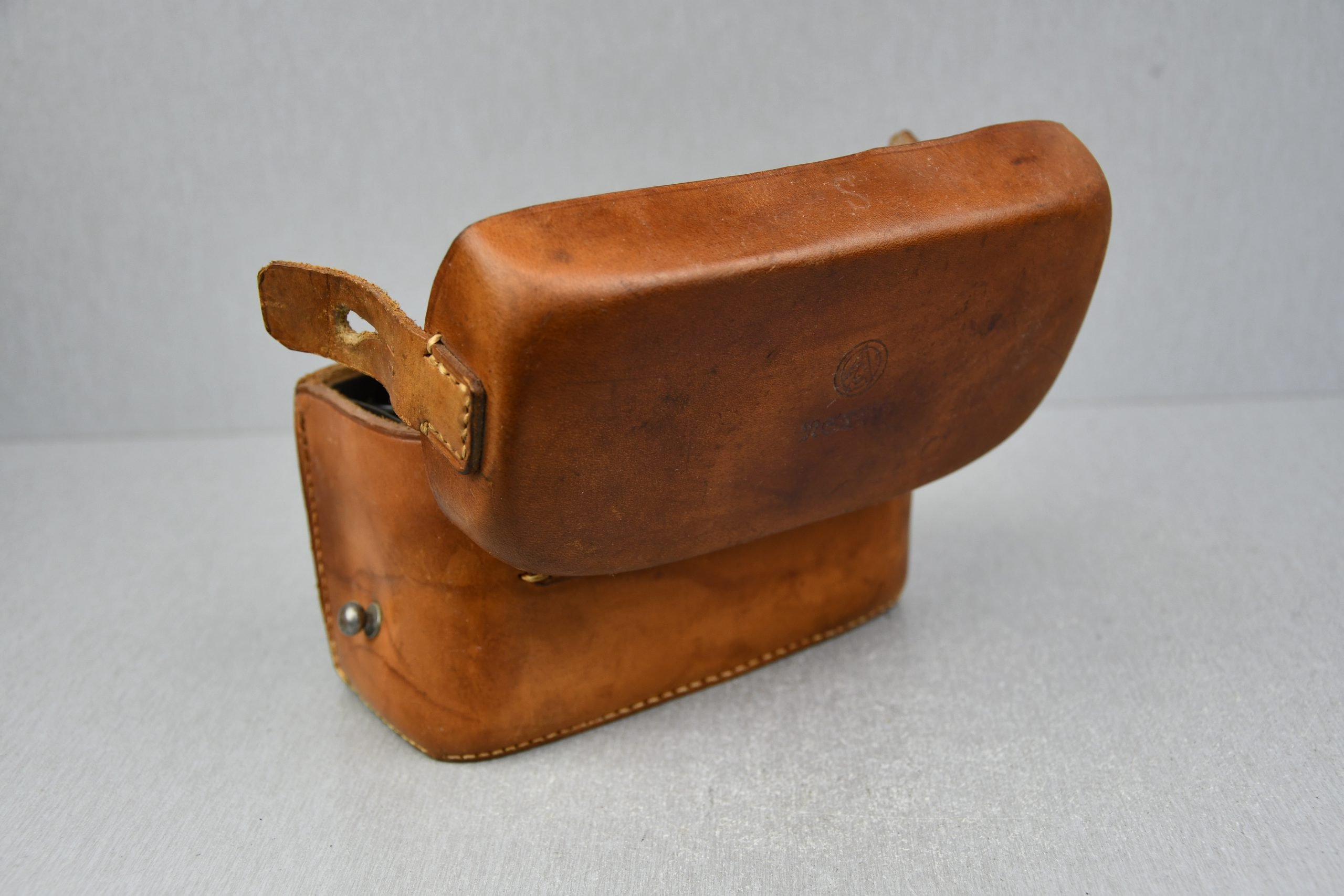 SA 'Sturmabteilung 'Sanitäter medical pouch with contents — image 3