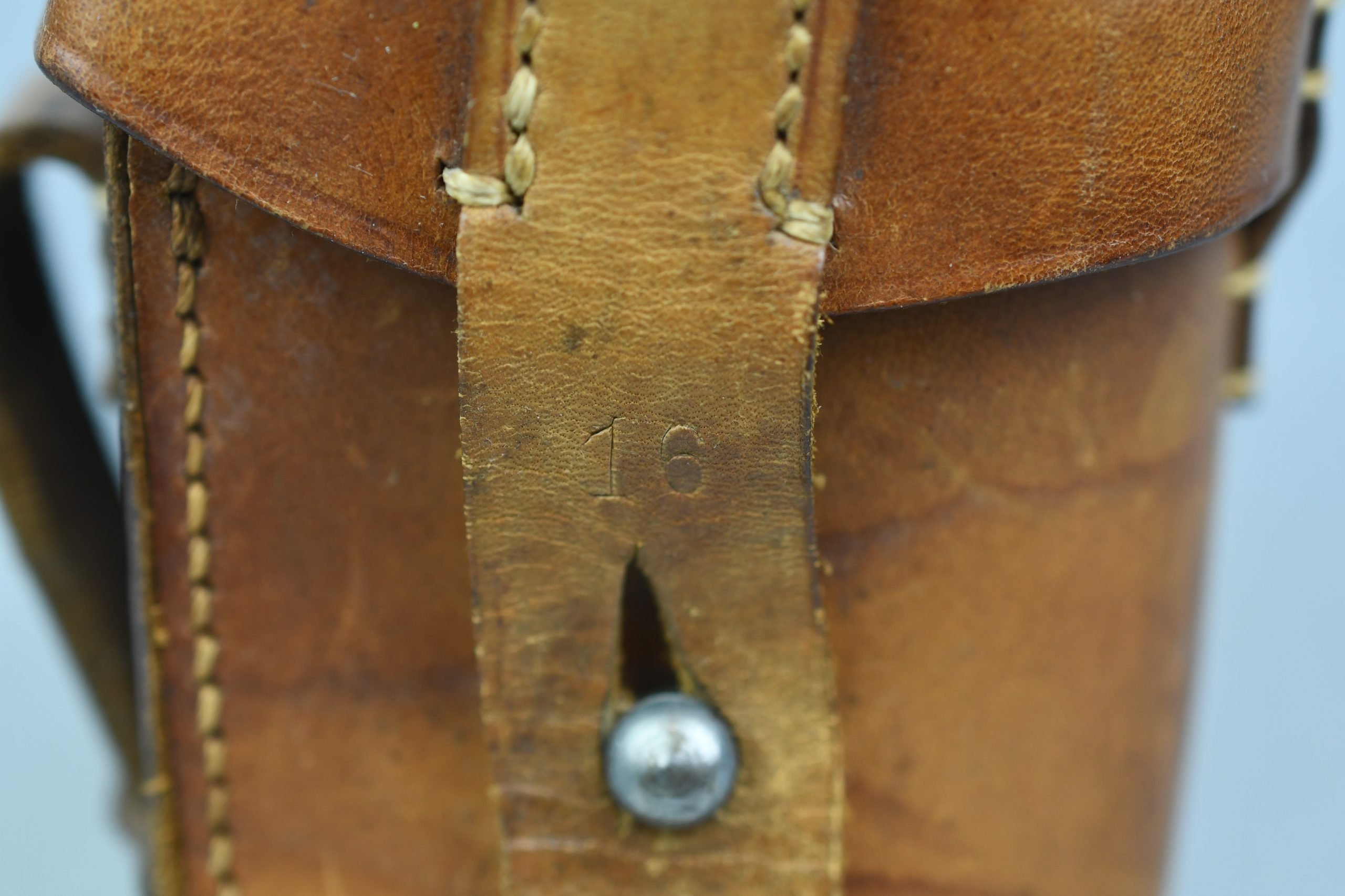 SA 'Sturmabteilung 'Sanitäter medical pouch with contents — image 9