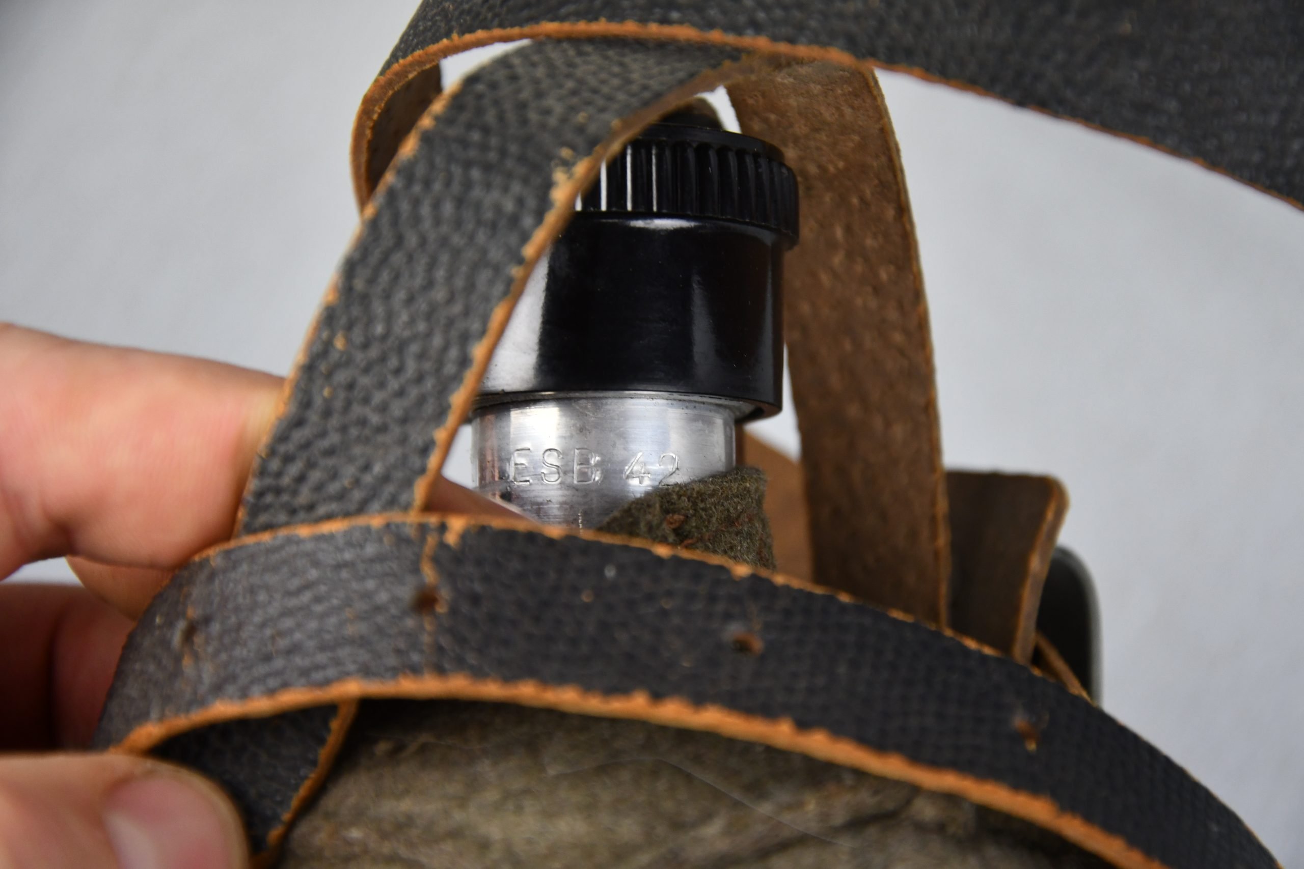 RARE Wehrmacht 'Sanitäter' 2-Liter canteen with green bakelite cup by ESB 42/43 — image 18