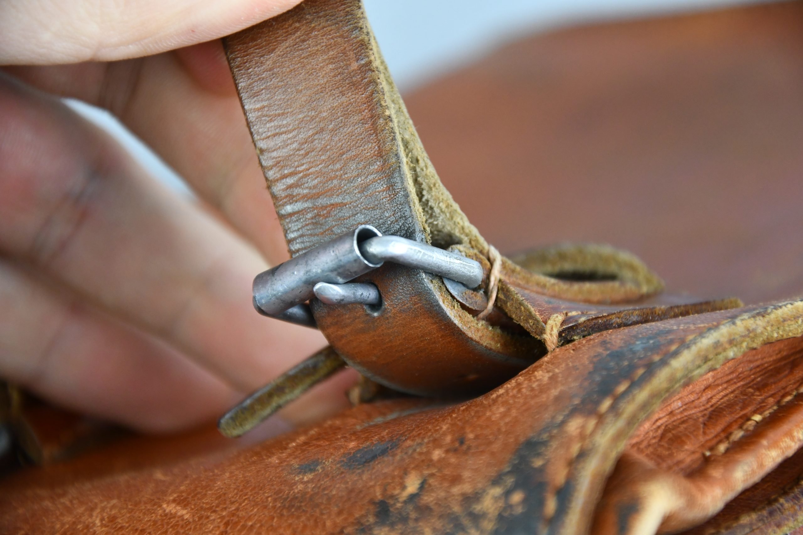 Early Wehrmacht map case 'Kartentasche' in brown leather by Heinrich & Sohn 1938 — image 3