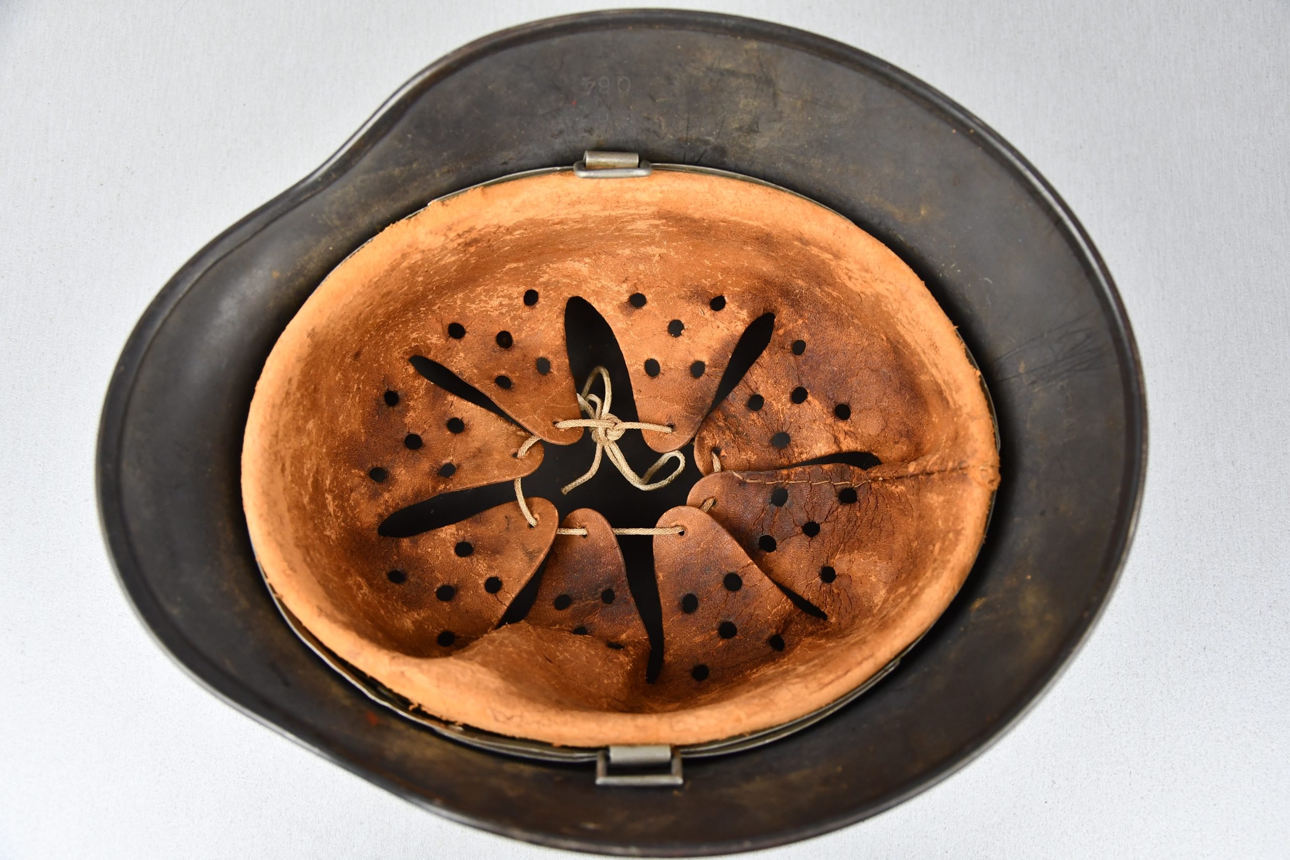 M40 Luftwaffe single decal steel helmet Q64 — image 7