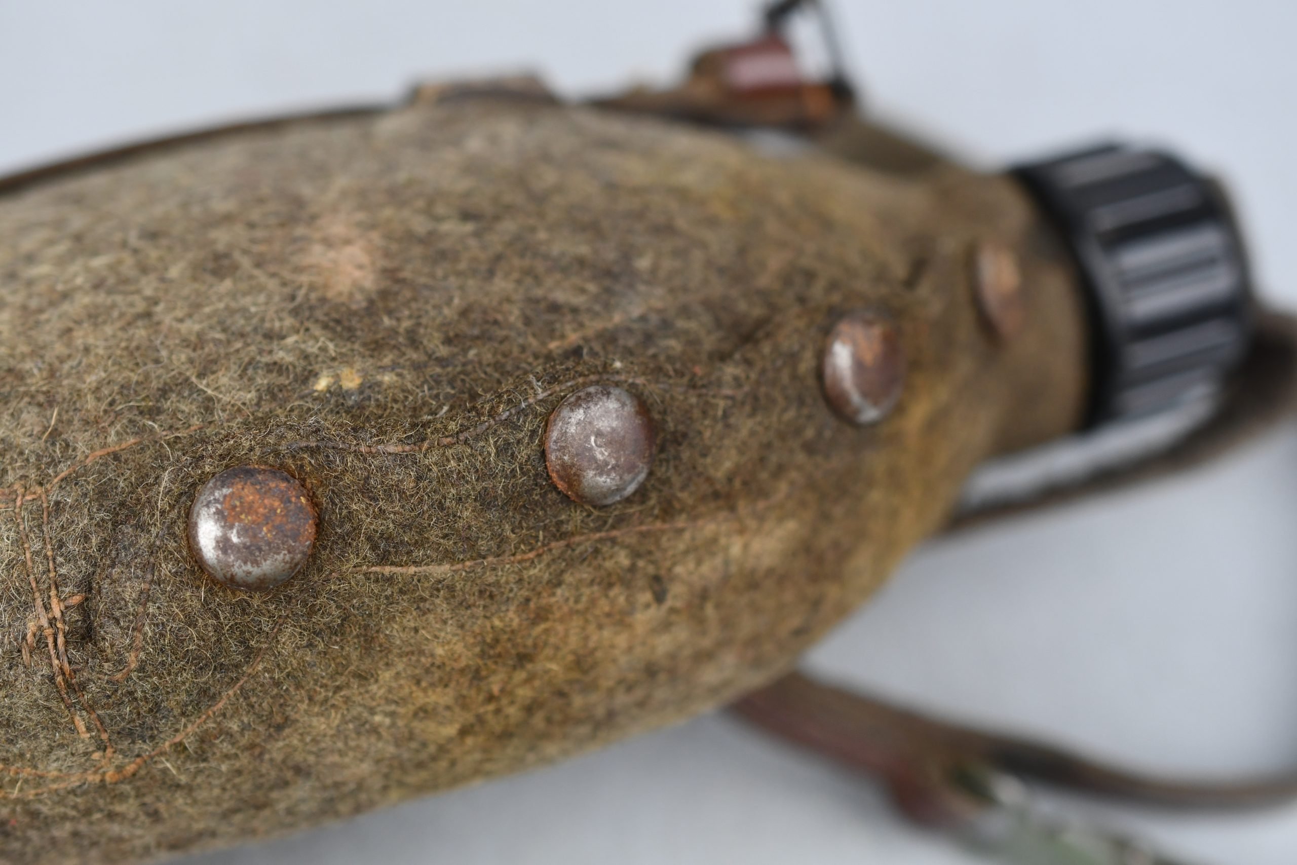 RARE M31 late war Wehrmacht canteen by MN 1945 — image 8