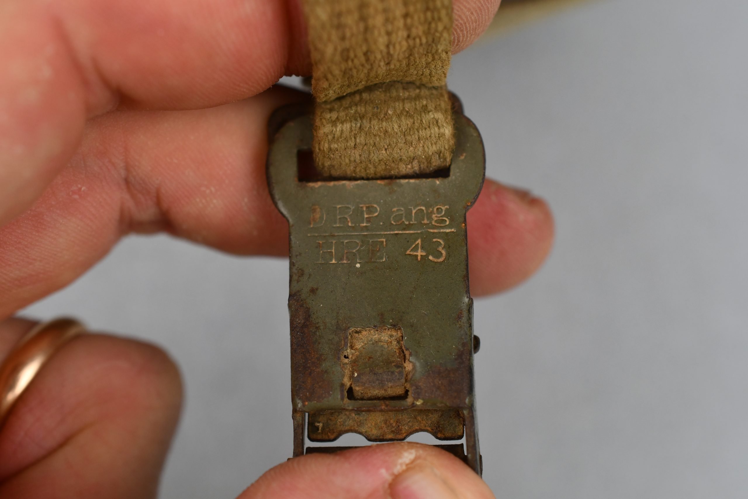 Wehrmacht tropical 'Afrikakorps' M31 'coconut' canteen by H.R.E. 1942 — image 9