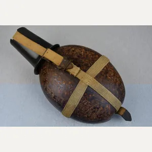 Wehrmacht tropical 'Afrikakorps' M31 'coconut' canteen by H.R.E. 1942