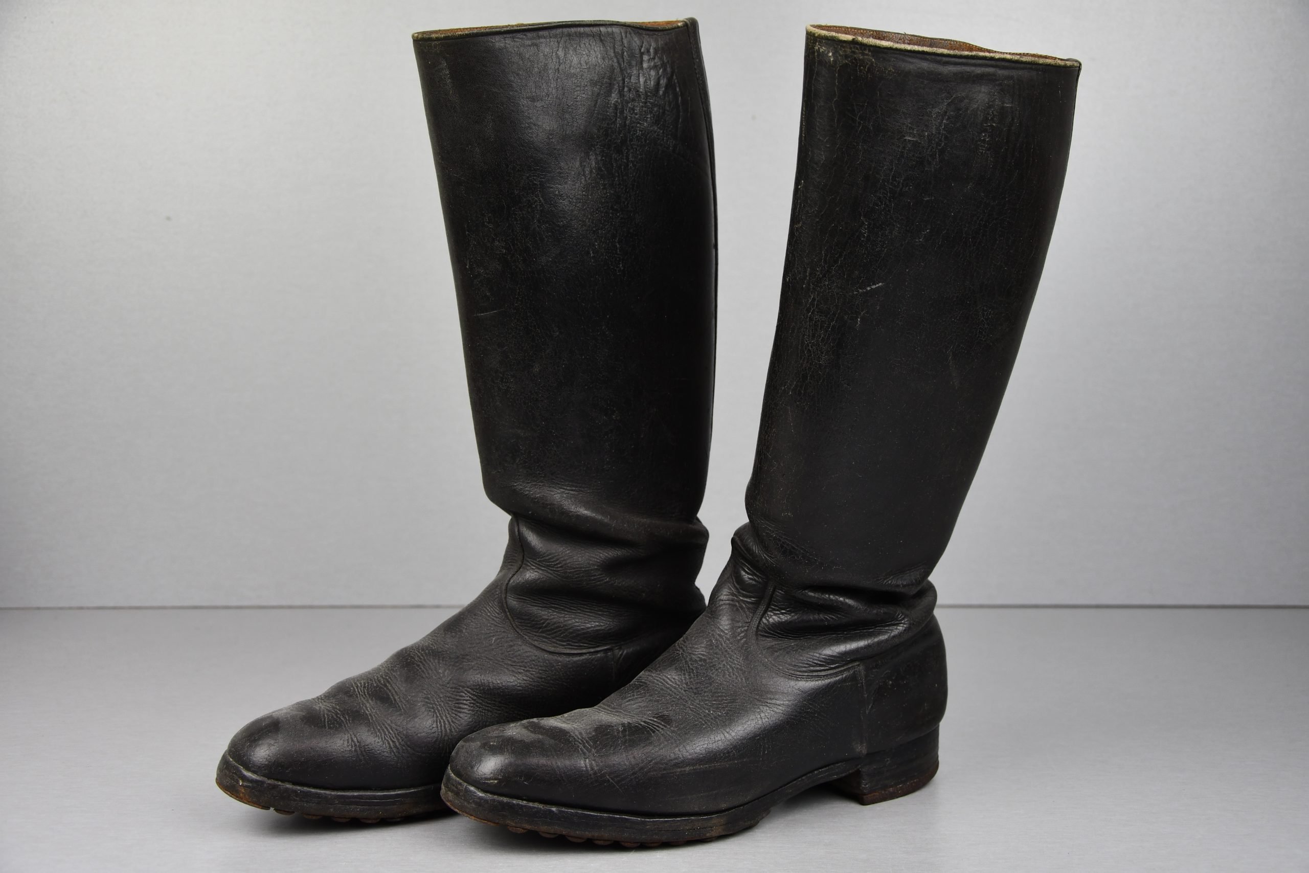 Wehrmacht/SS leather officer boots with hob nails — image 3