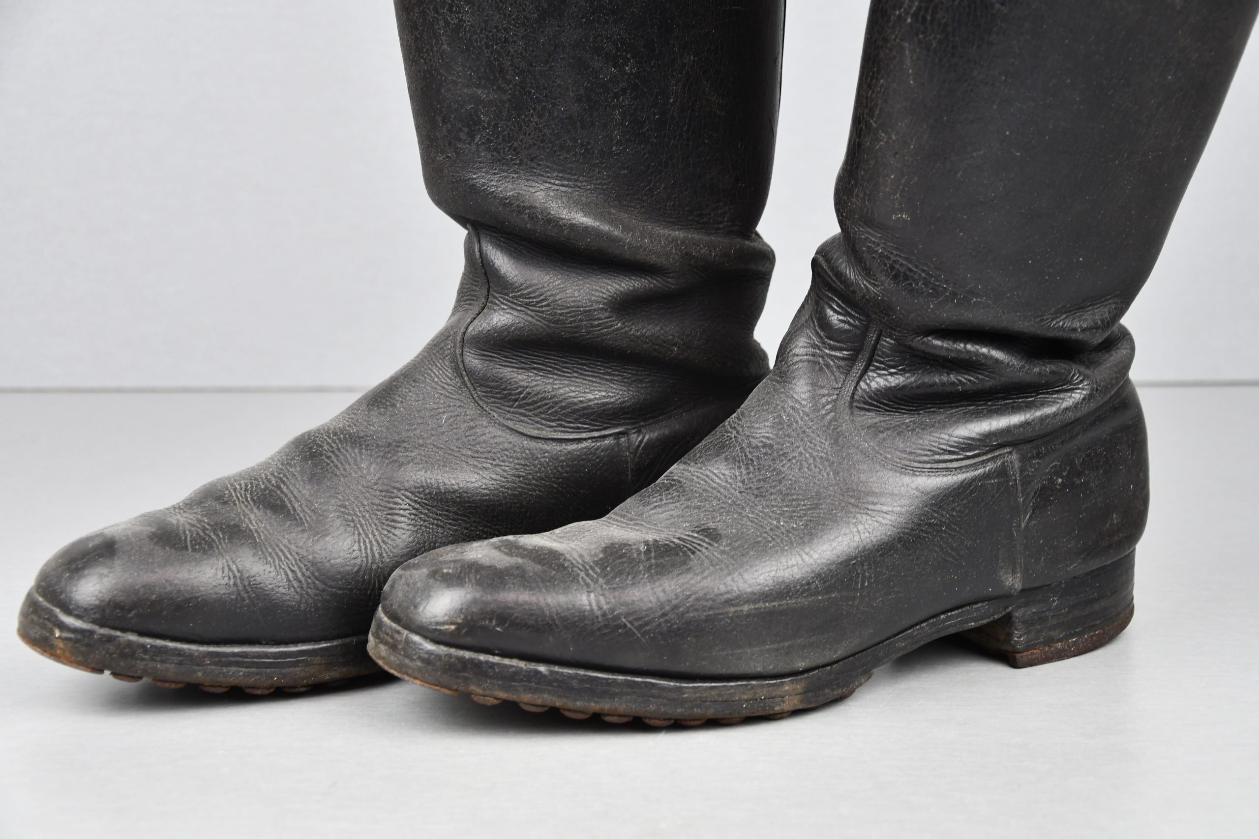 Wehrmacht/SS leather officer boots with hob nails — image 4