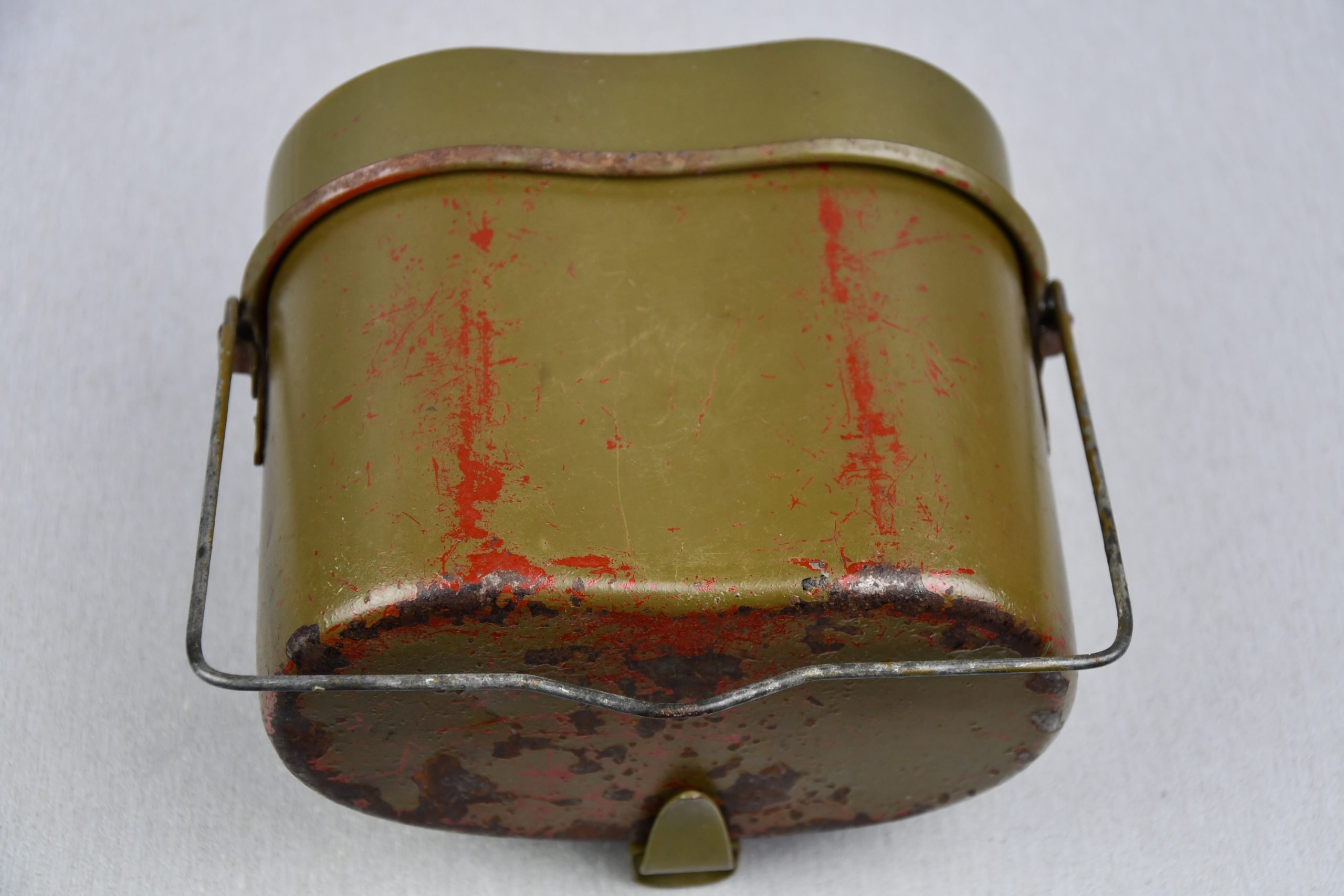 M31 Wehrmacht mess kit by helmet manufactuer ET 1942 — image 4