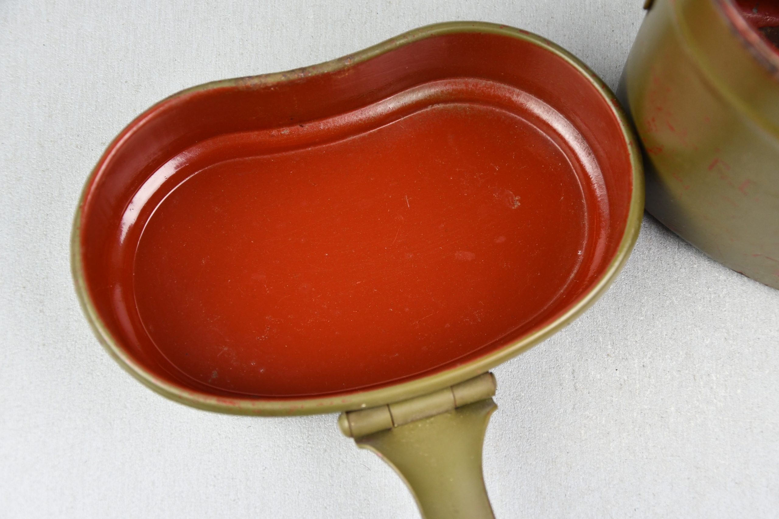 M31 Wehrmacht mess kit by helmet manufactuer ET 1942 — image 7