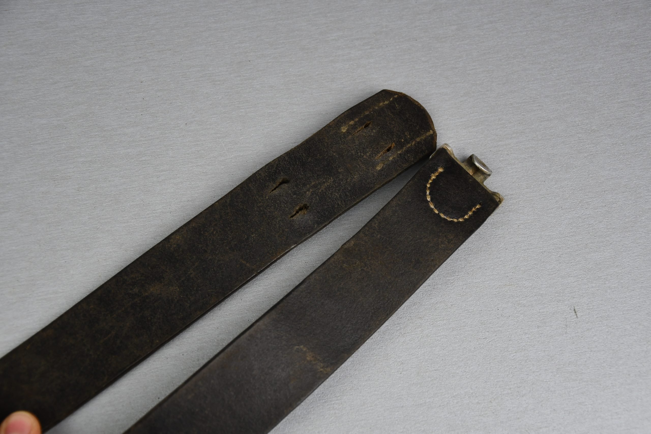 Wehrmacht leather equipment belt 1941 — image 3