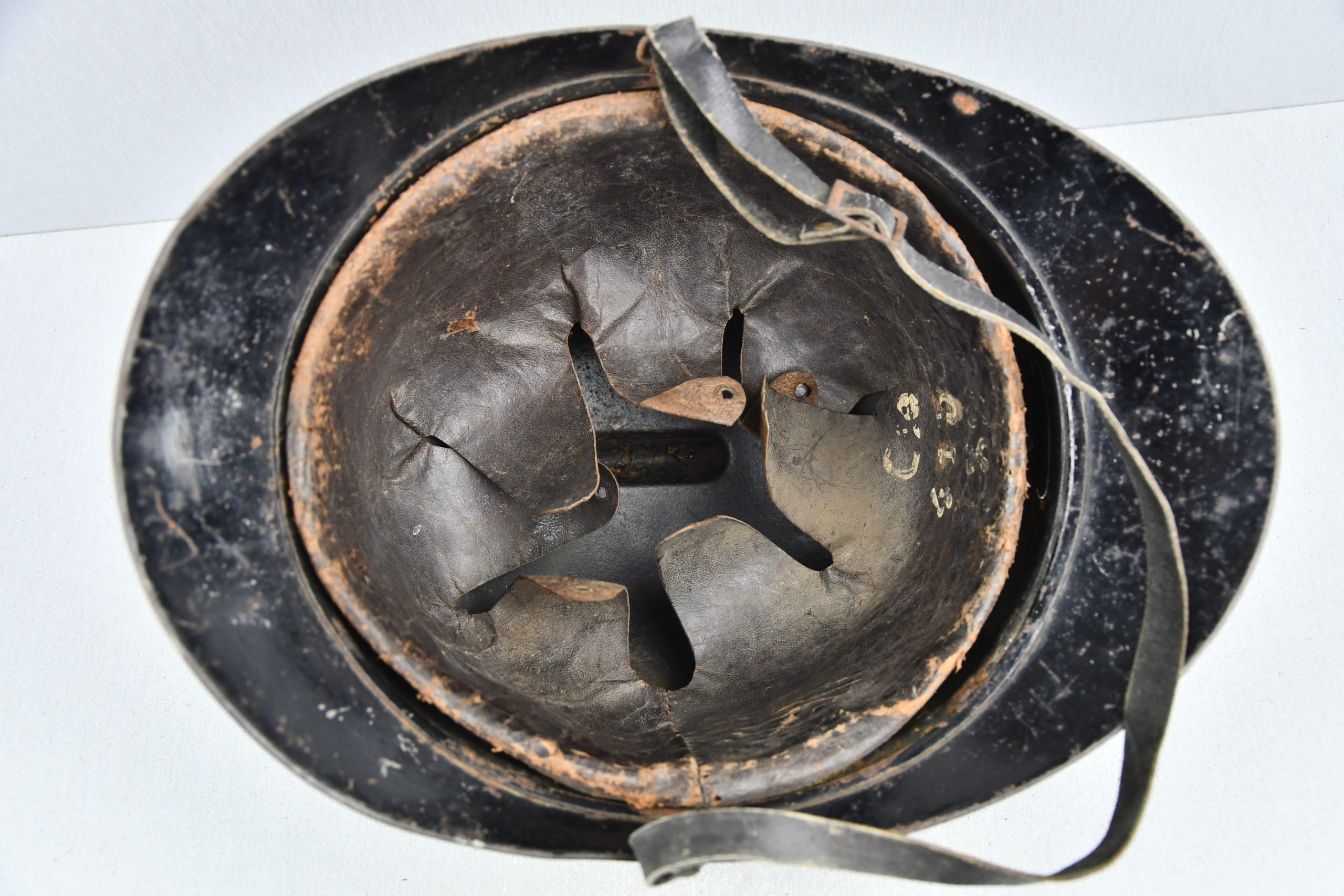 WW1 M1915 black Belgian Adrian helmet for Rijkswacht — image 8