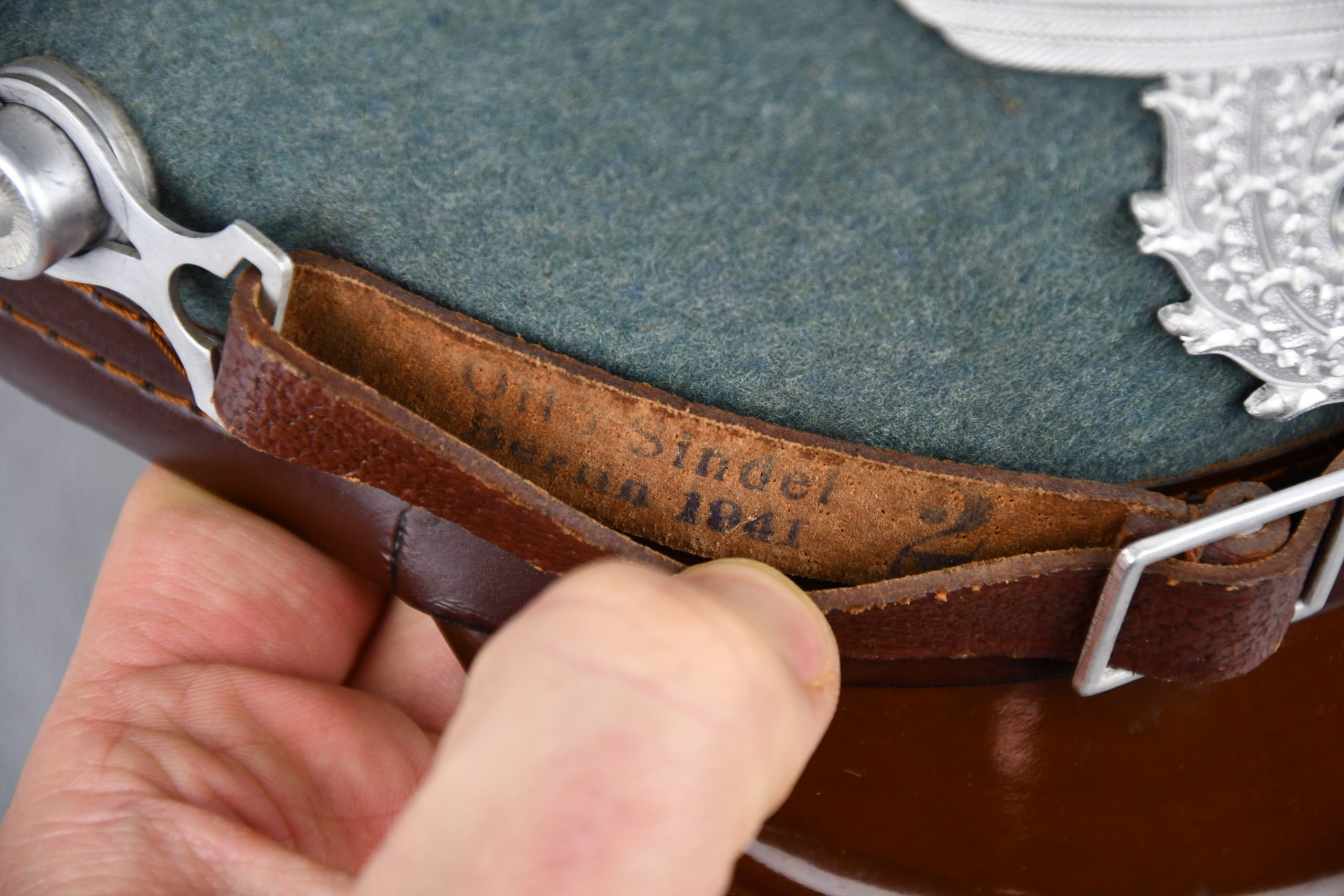 MINT Polizei 'Gendarmerie' Shako (Tschako) by Erel 1939 — image 13