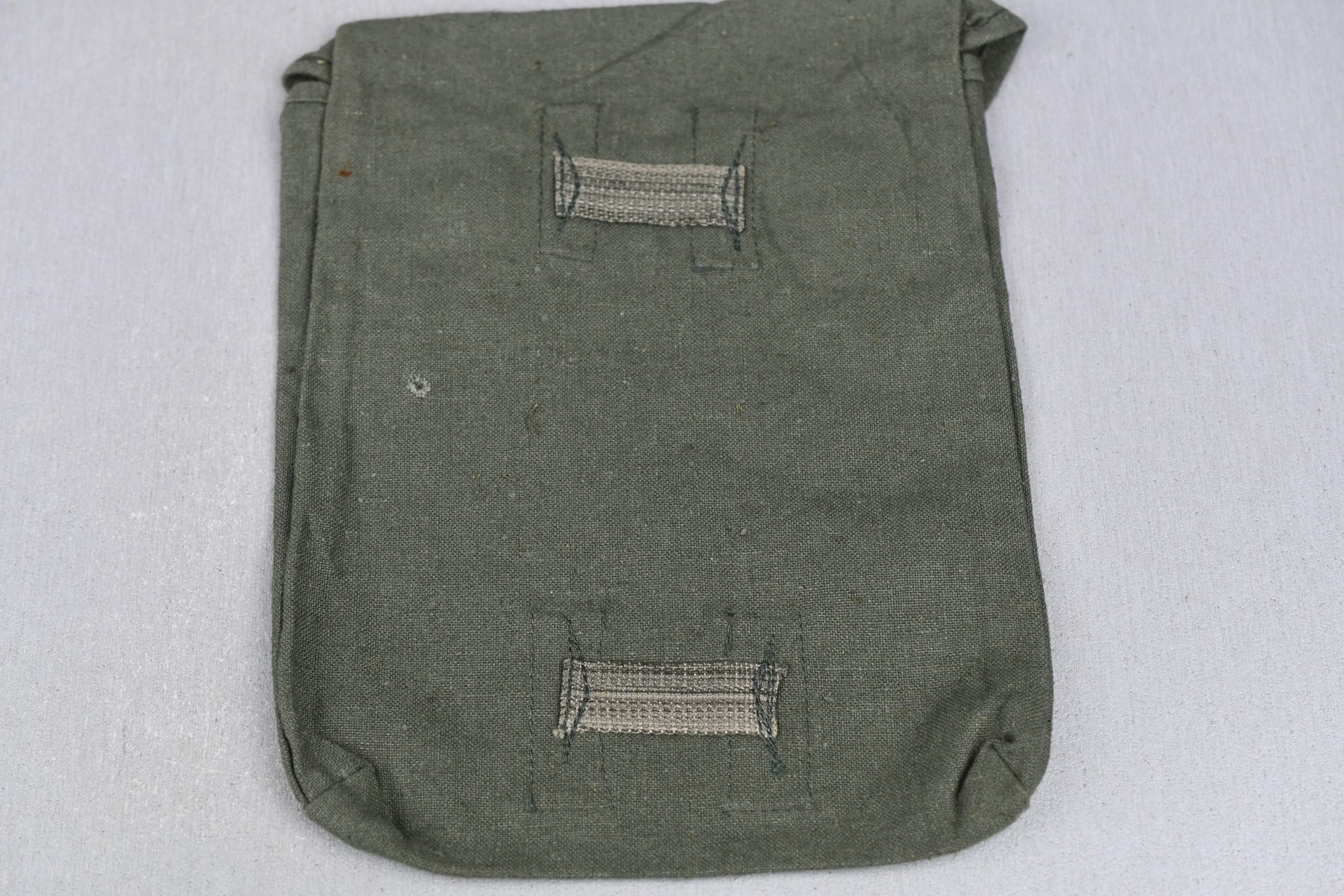 M45 Wehrmacht 'last-ditch' gas cap pouch — image 3