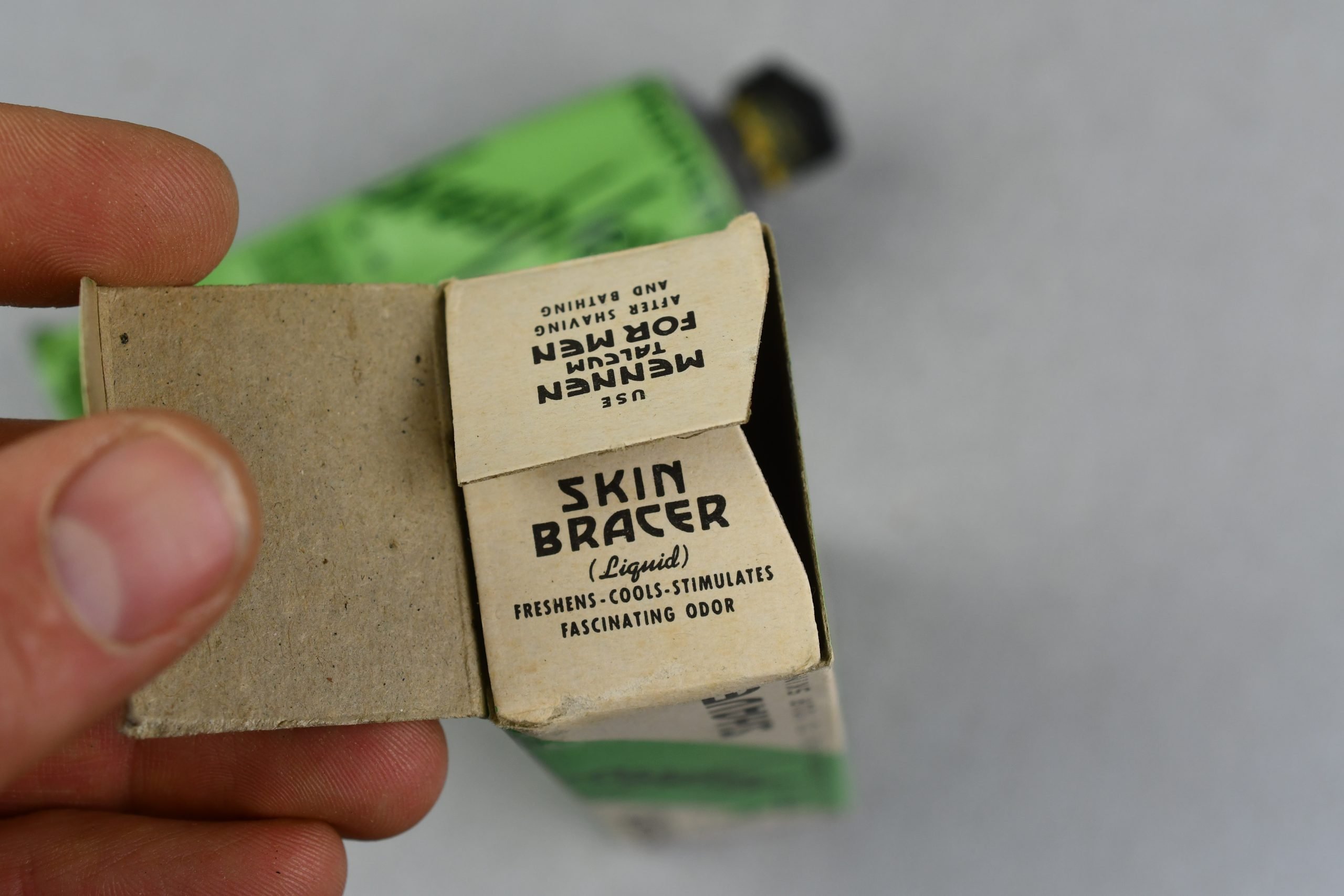 US WW2 American Soldier Mennen Brushless Shave (Armed Forces Issue) — image 5