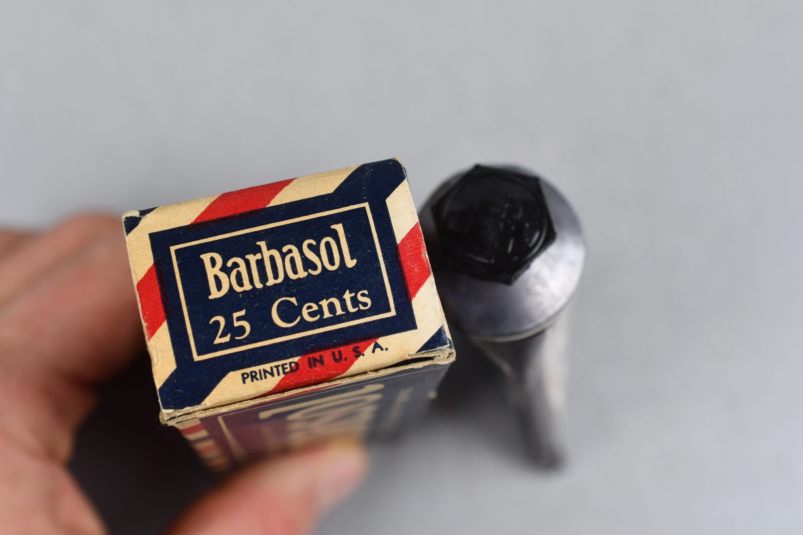US WW2 American Soldier Barbasol Brushless Shaving Cream — image 3