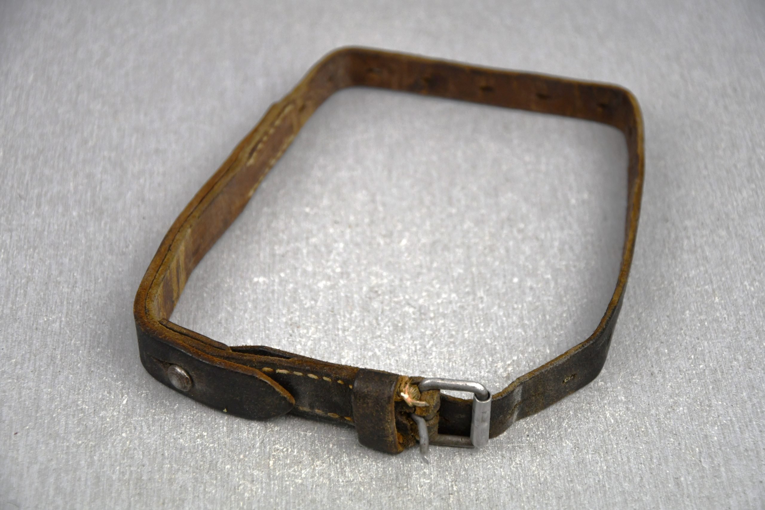 Wehrmacht equipment strap 'Mantelriem' ca. 1940 — image 2