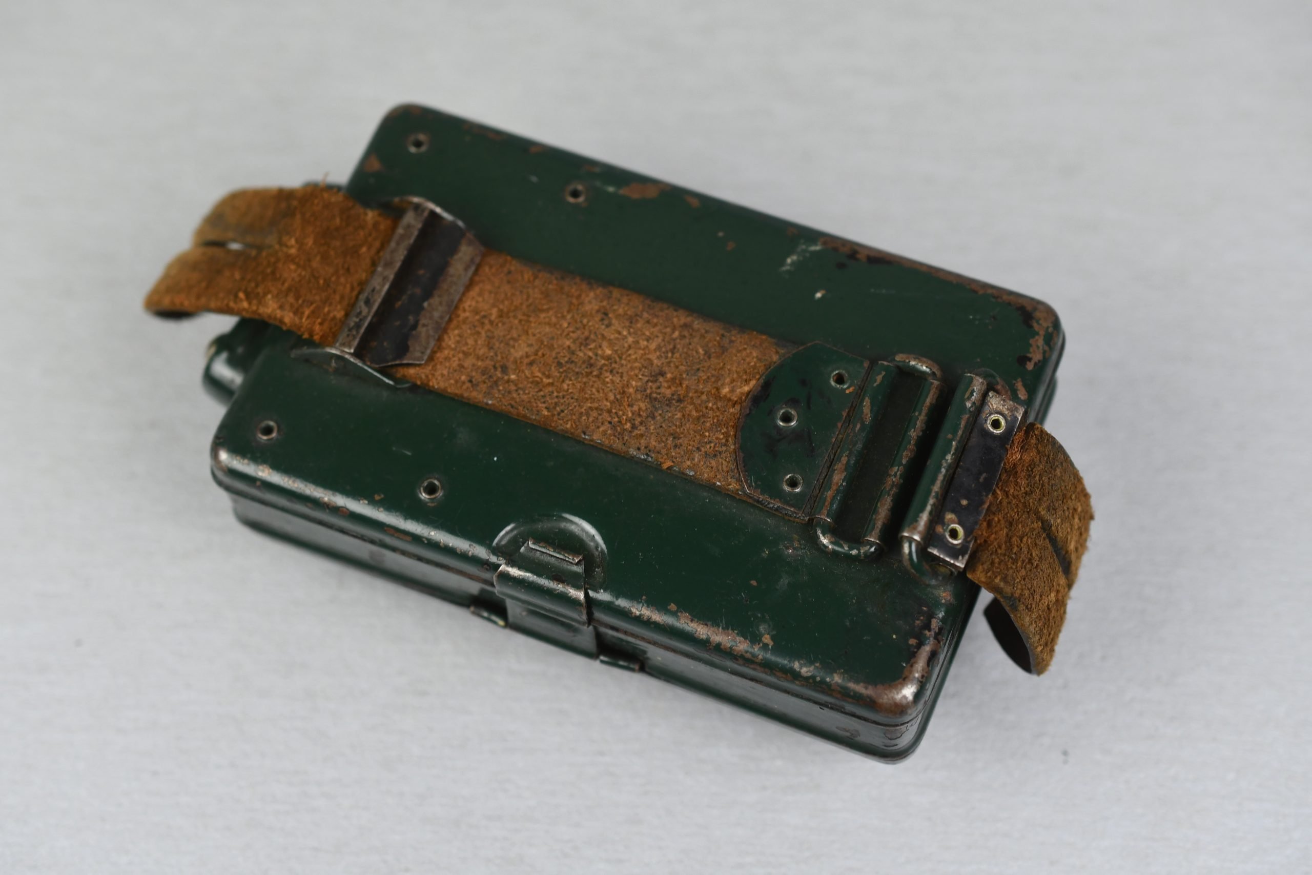 Wehrmacht Daimon 'Telko Duo' flashlight 1937 — image 5